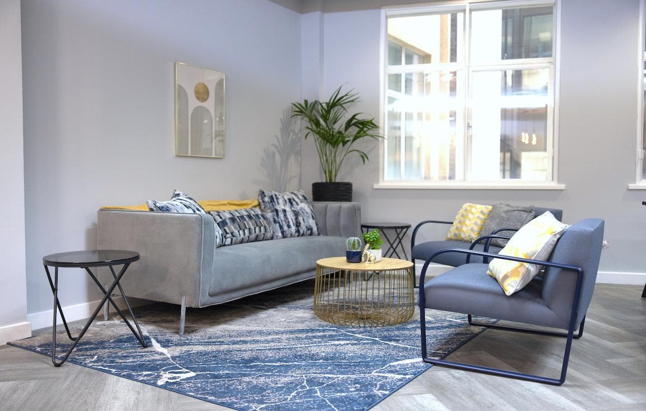 OREGA 16 High Holborn