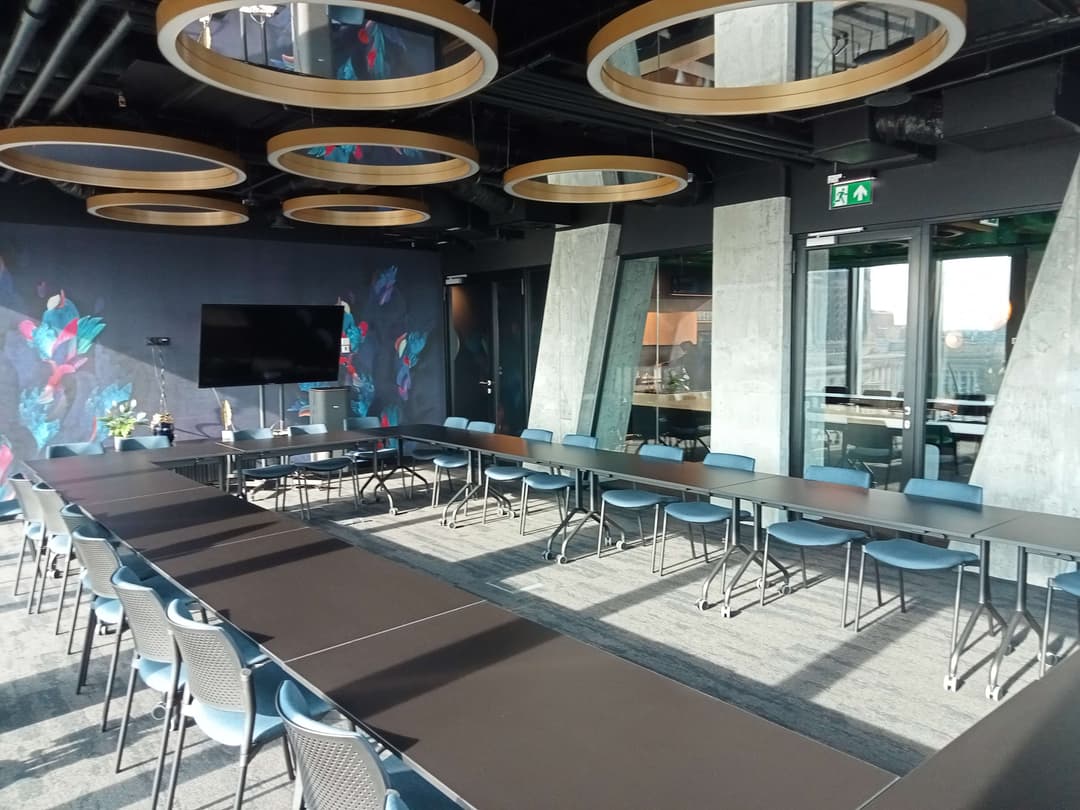 Central Point beIN Offices powered by BiznesHub  