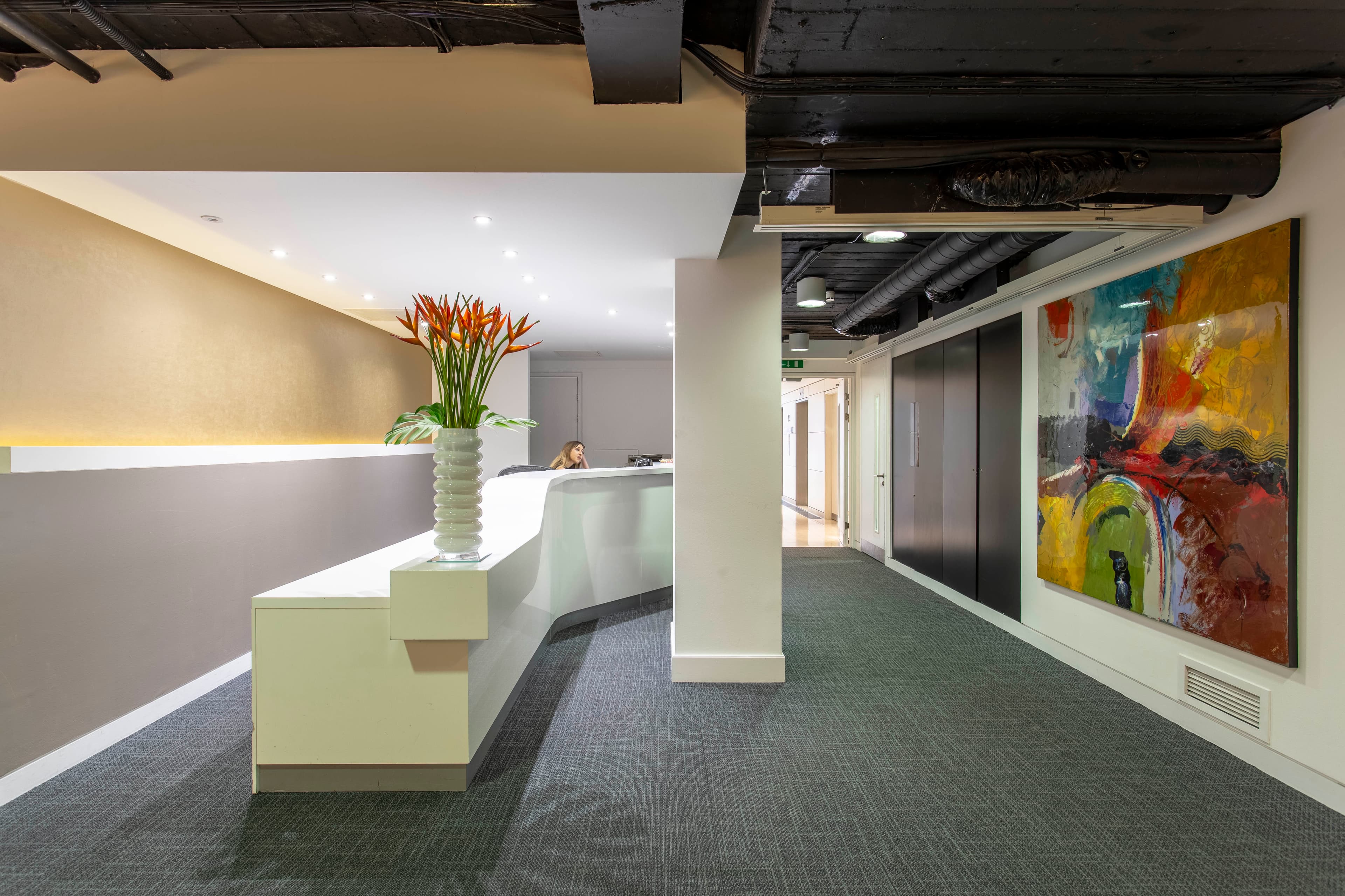 Bourne Offices - 1 Knightsbridge Green