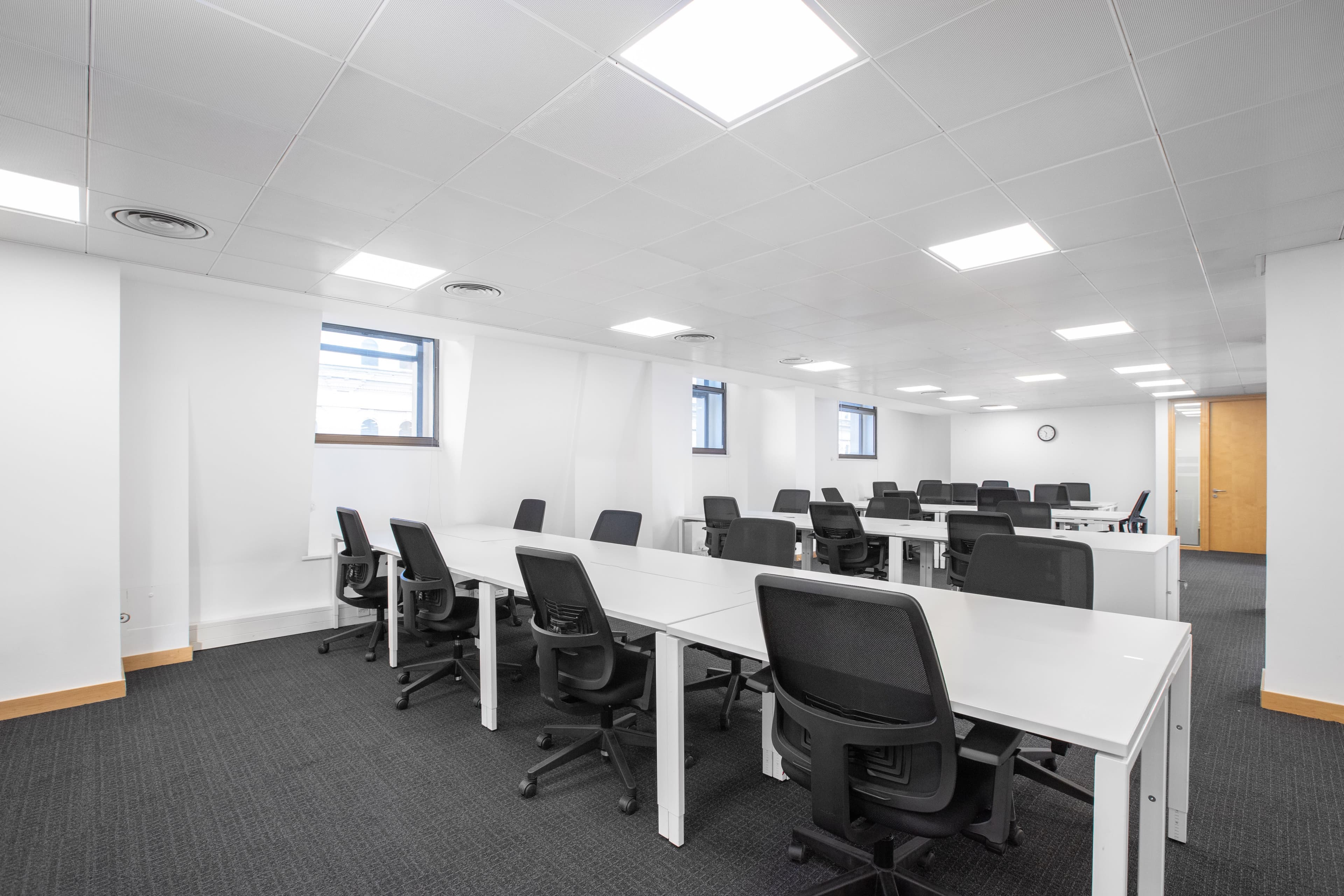 Regus - Trafalgar Square