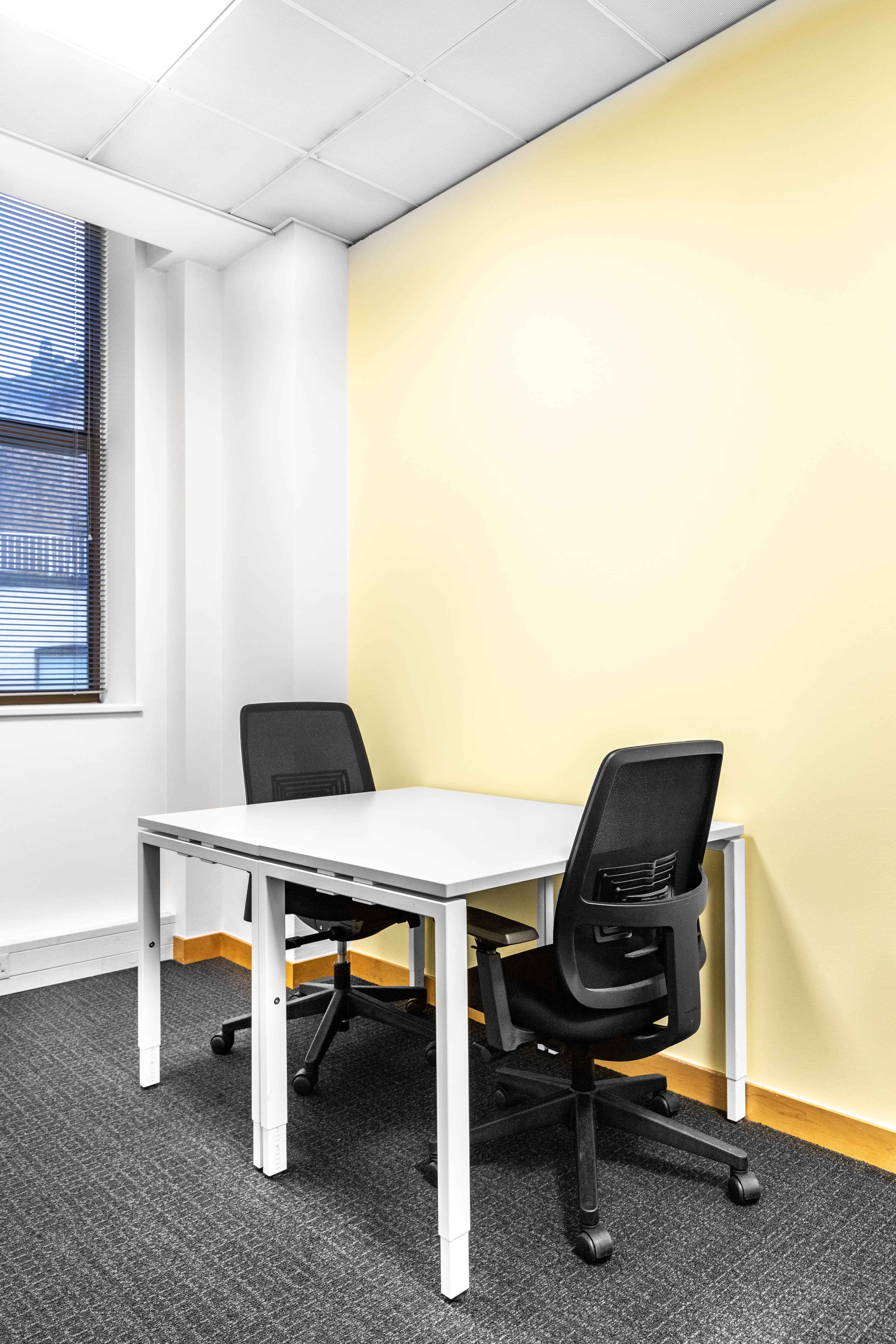 Regus - Trafalgar Square