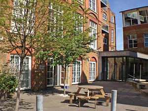LentaSpace - Waterloo - The Chandlery