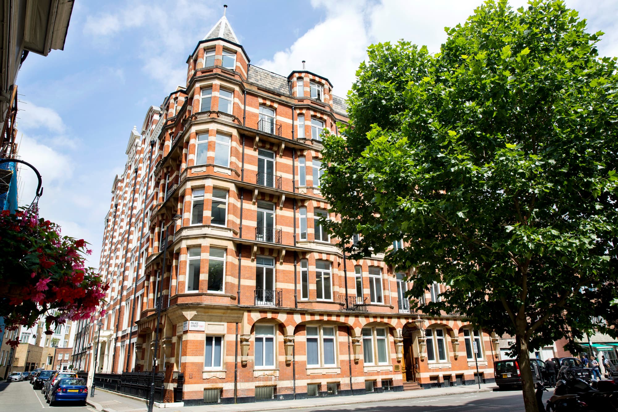 Citibase - London Victoria Palace Street