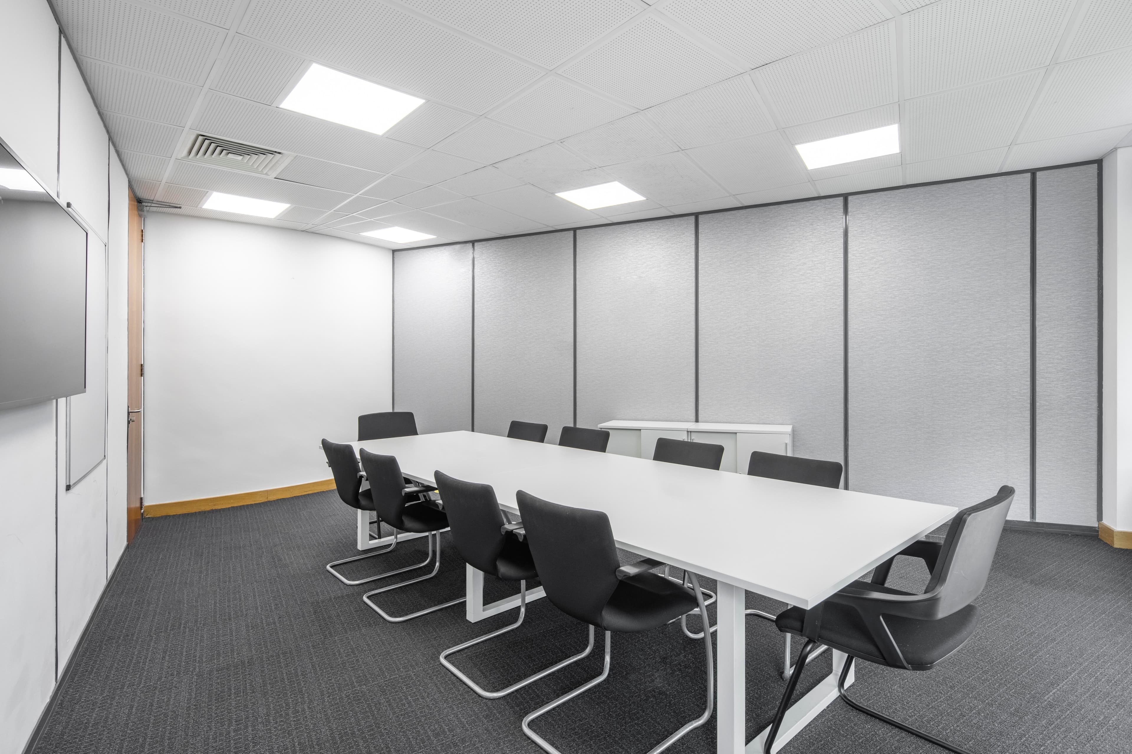 Regus - Weybridge - Wellington Way