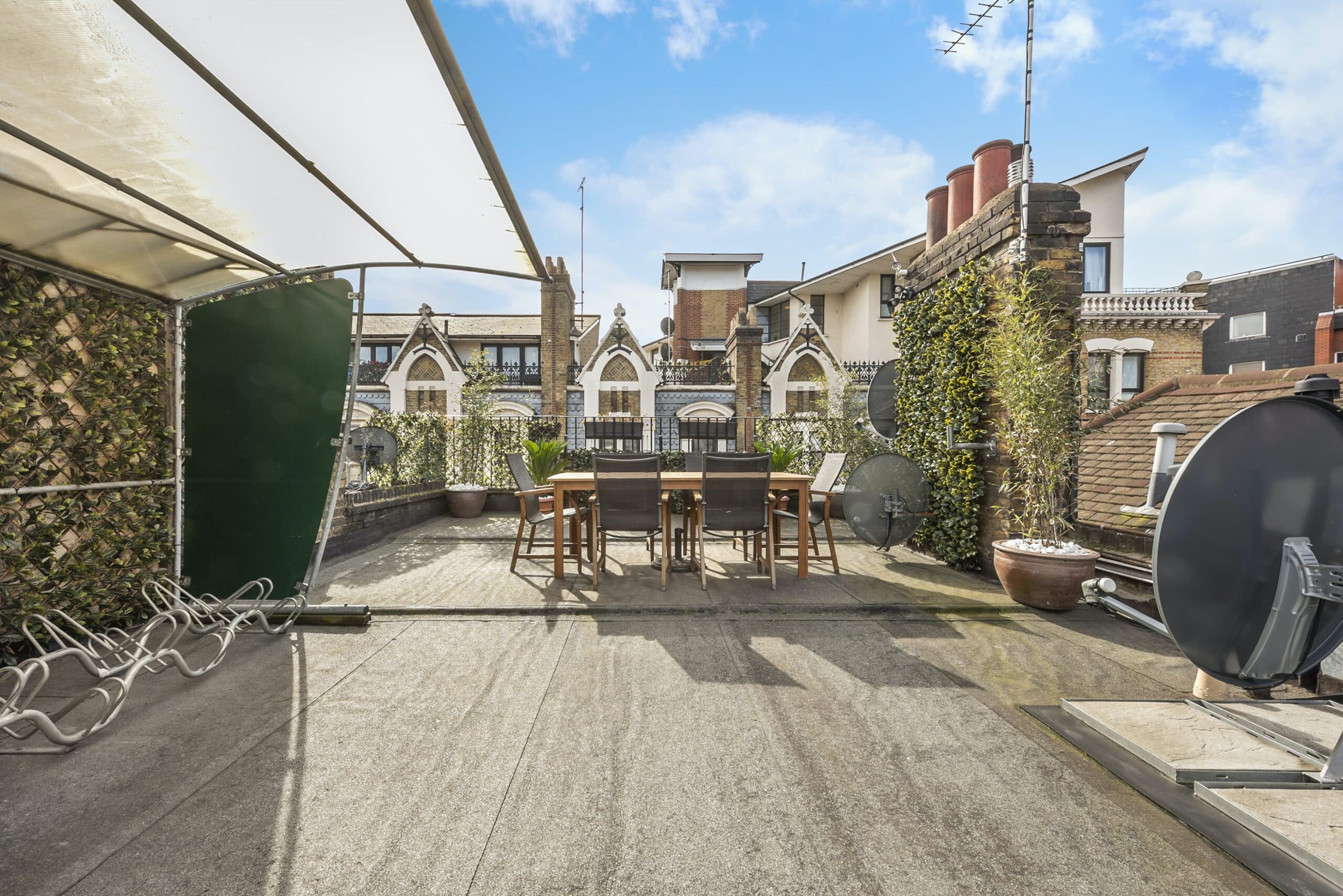 LDG - 26 Litchfield Street