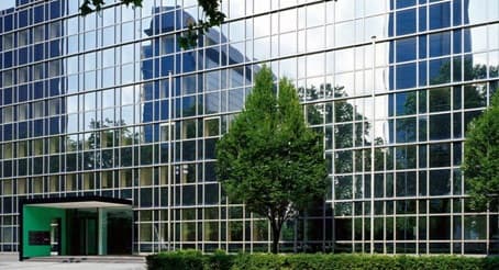 Regus Messe, Friedrich-Ebert-Anlage 36