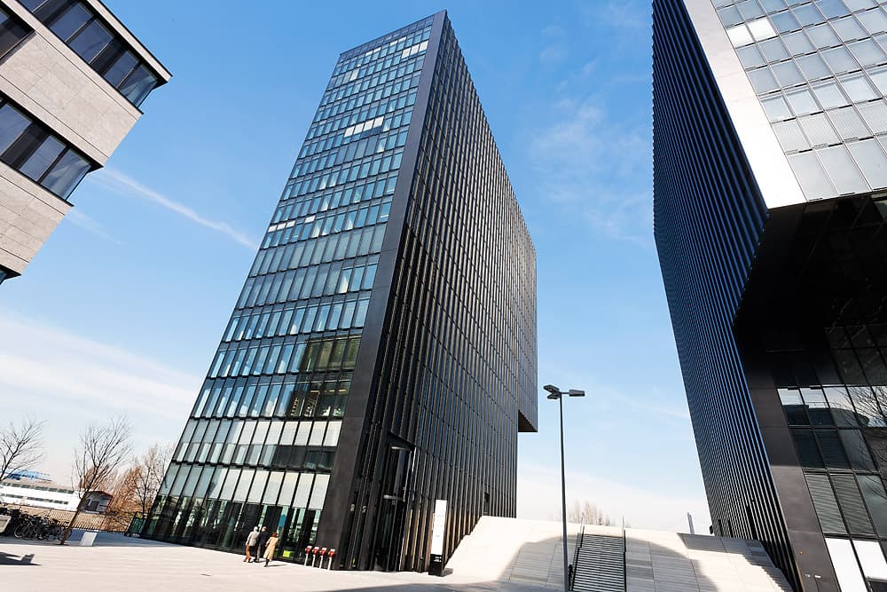 Regus Hafenspitze Medienhafen