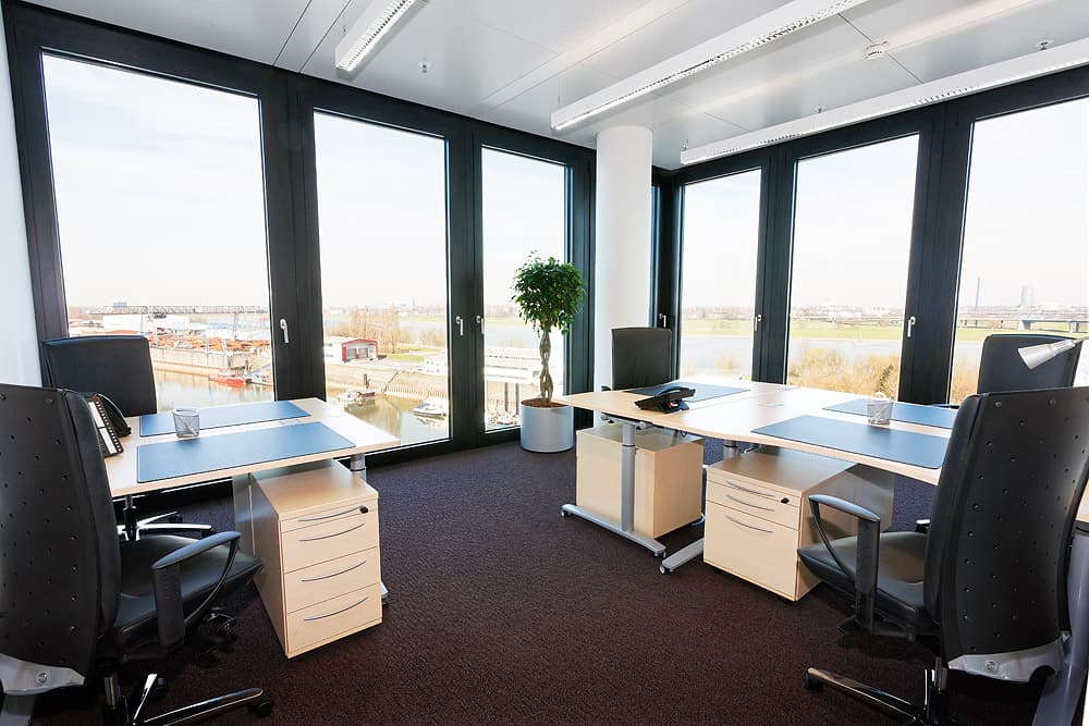 Regus Hafenspitze Medienhafen