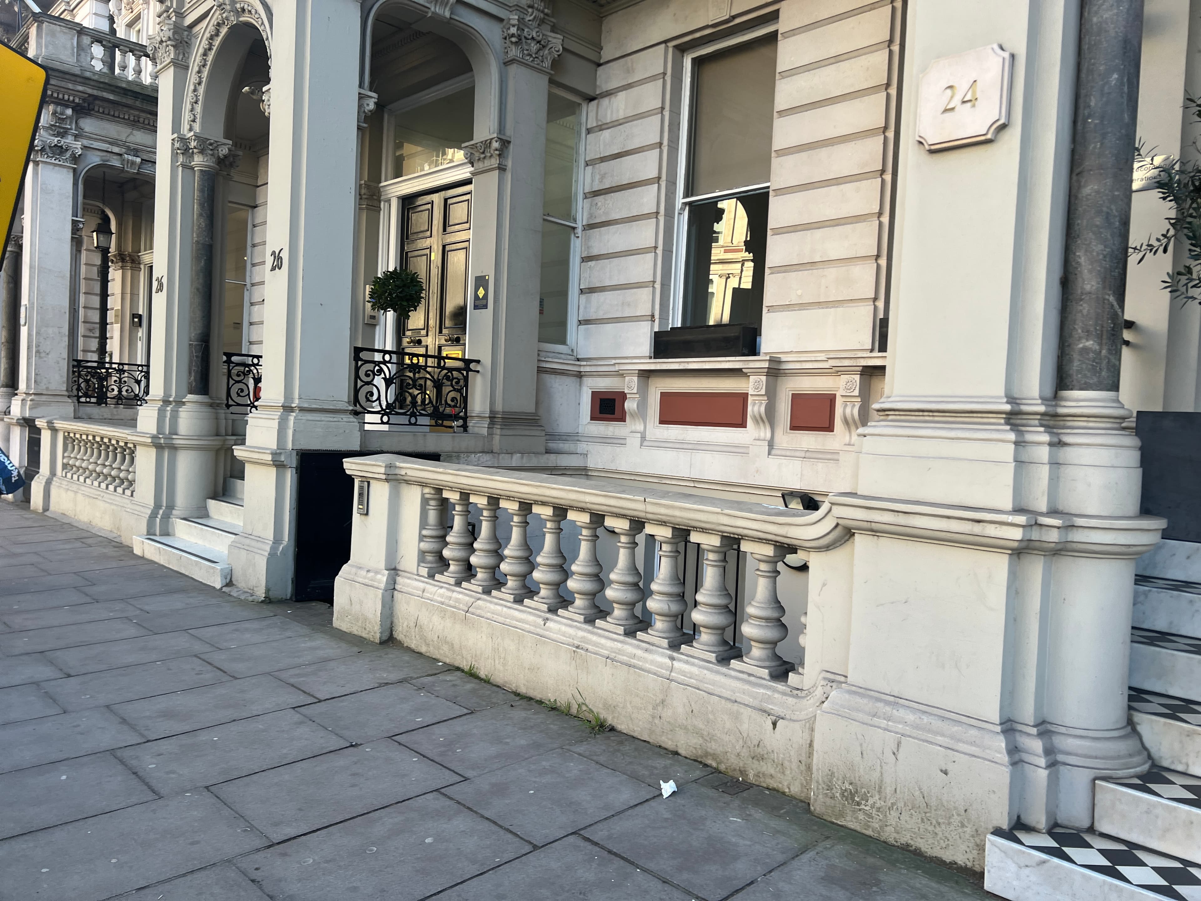 24 Grosvenor Gardens