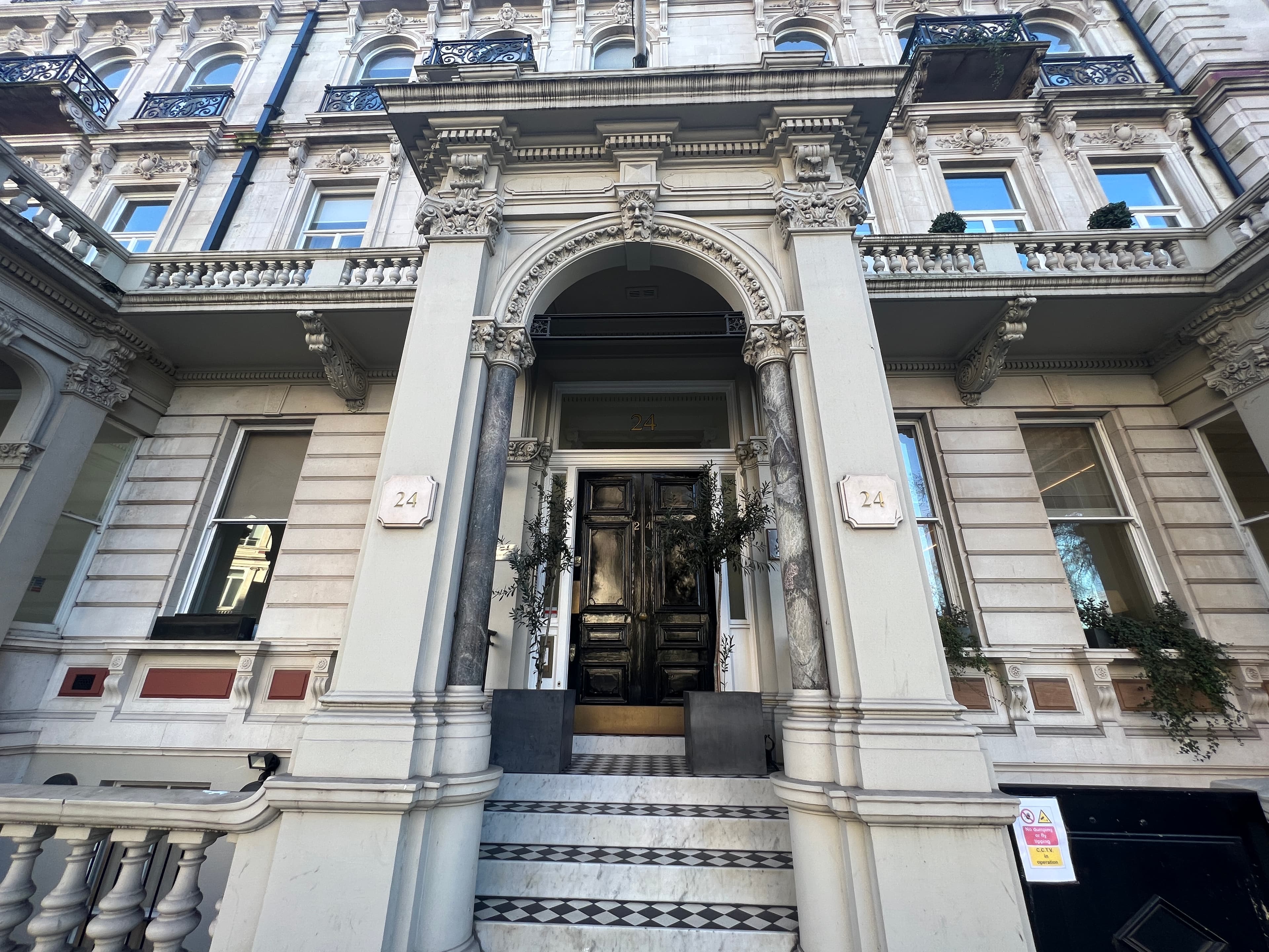 24 Grosvenor Gardens