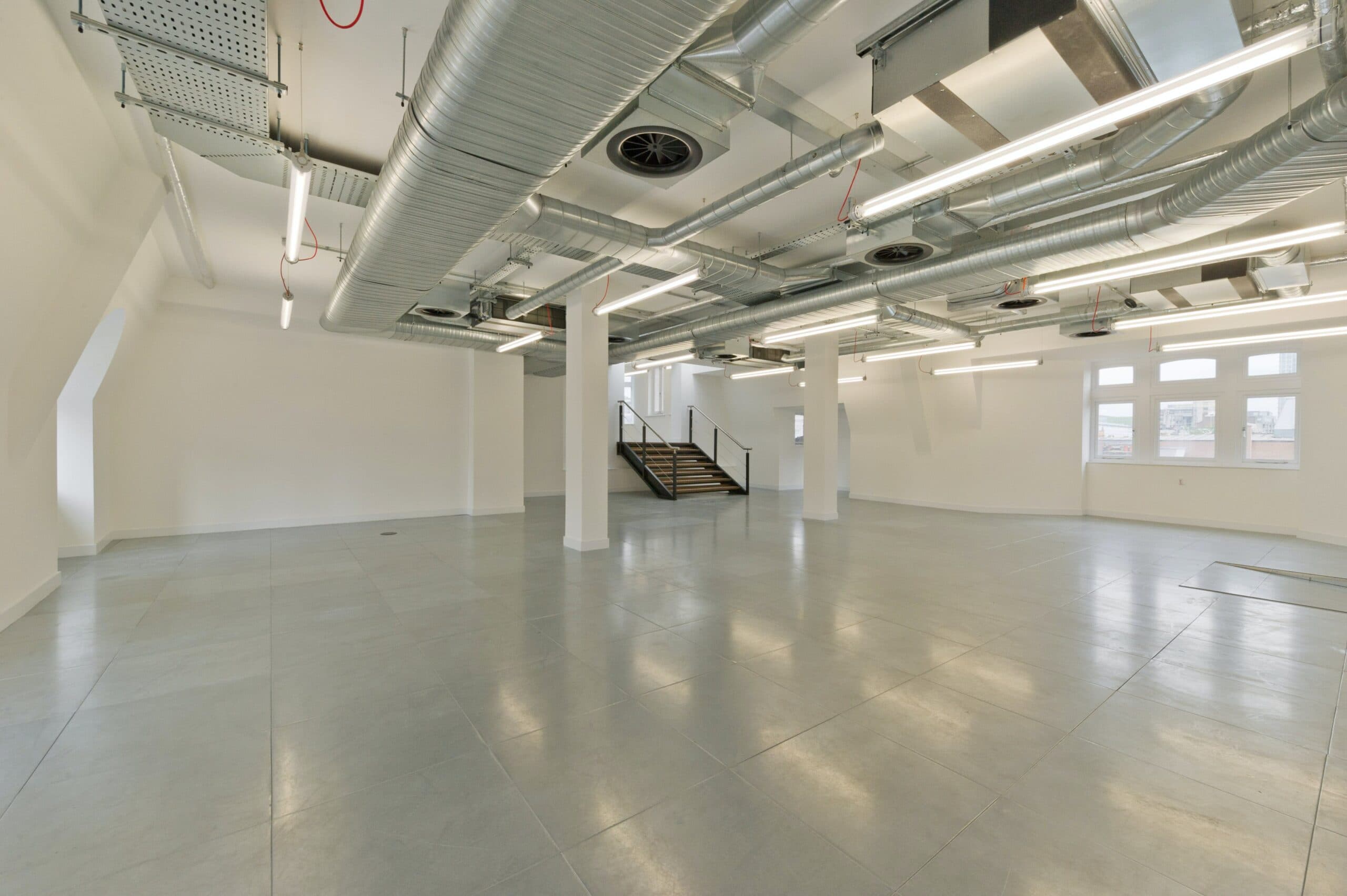 LDG - King's Court - 2-16 Goodge Street