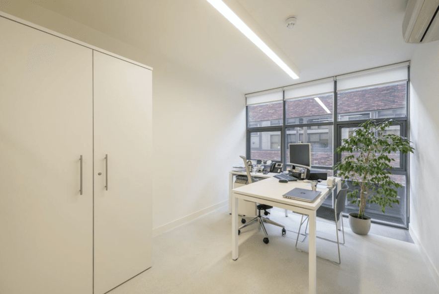 LDG - 16 Huntsworth Mews