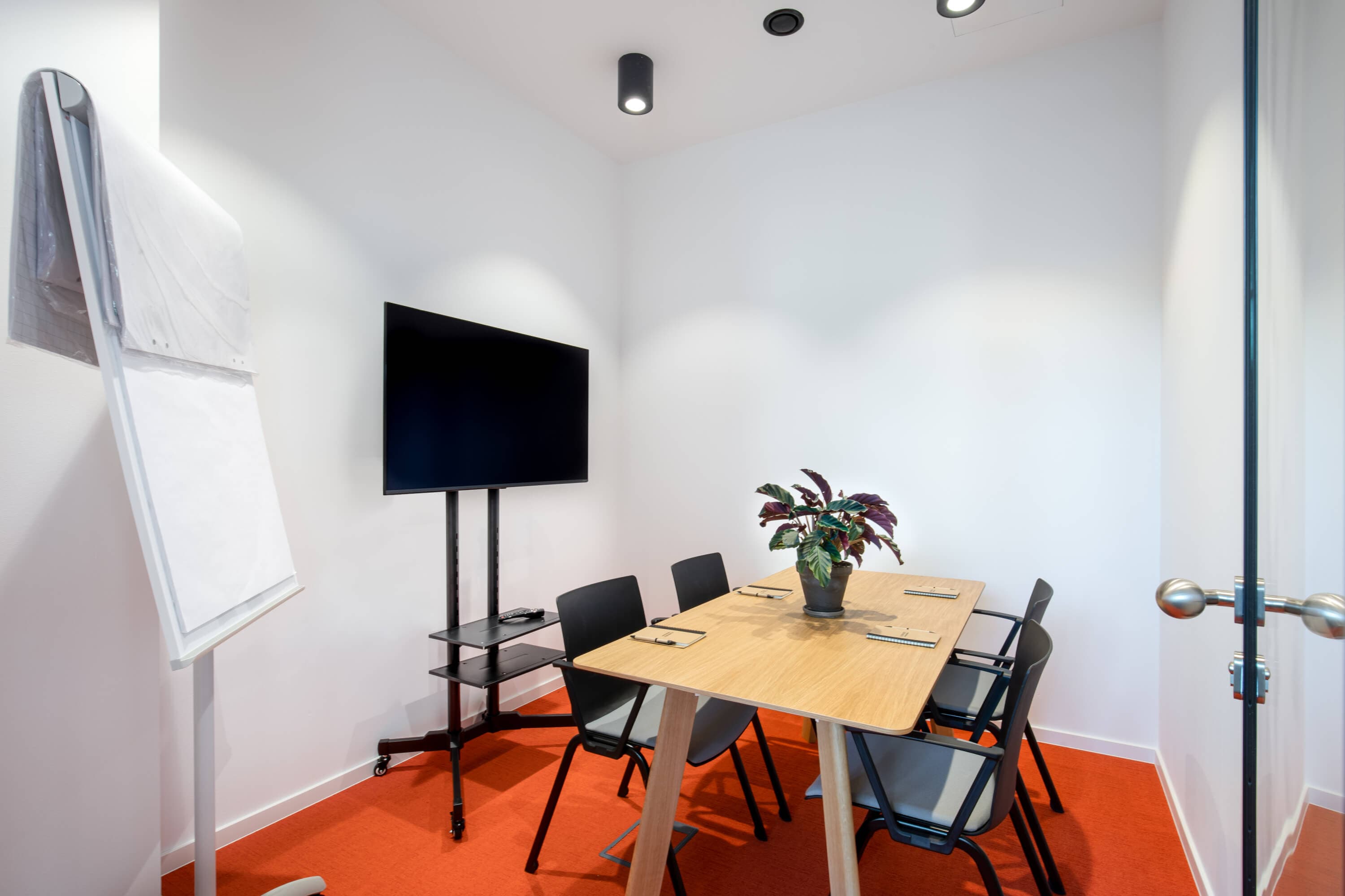 Cowork by Memos Mogilska43