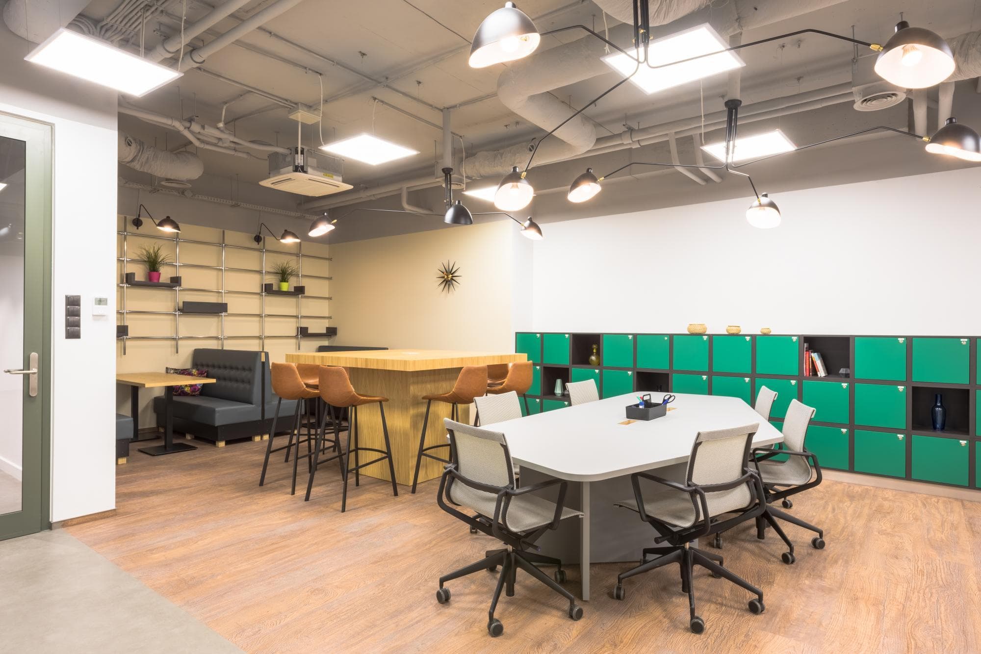 Regus Solec Office