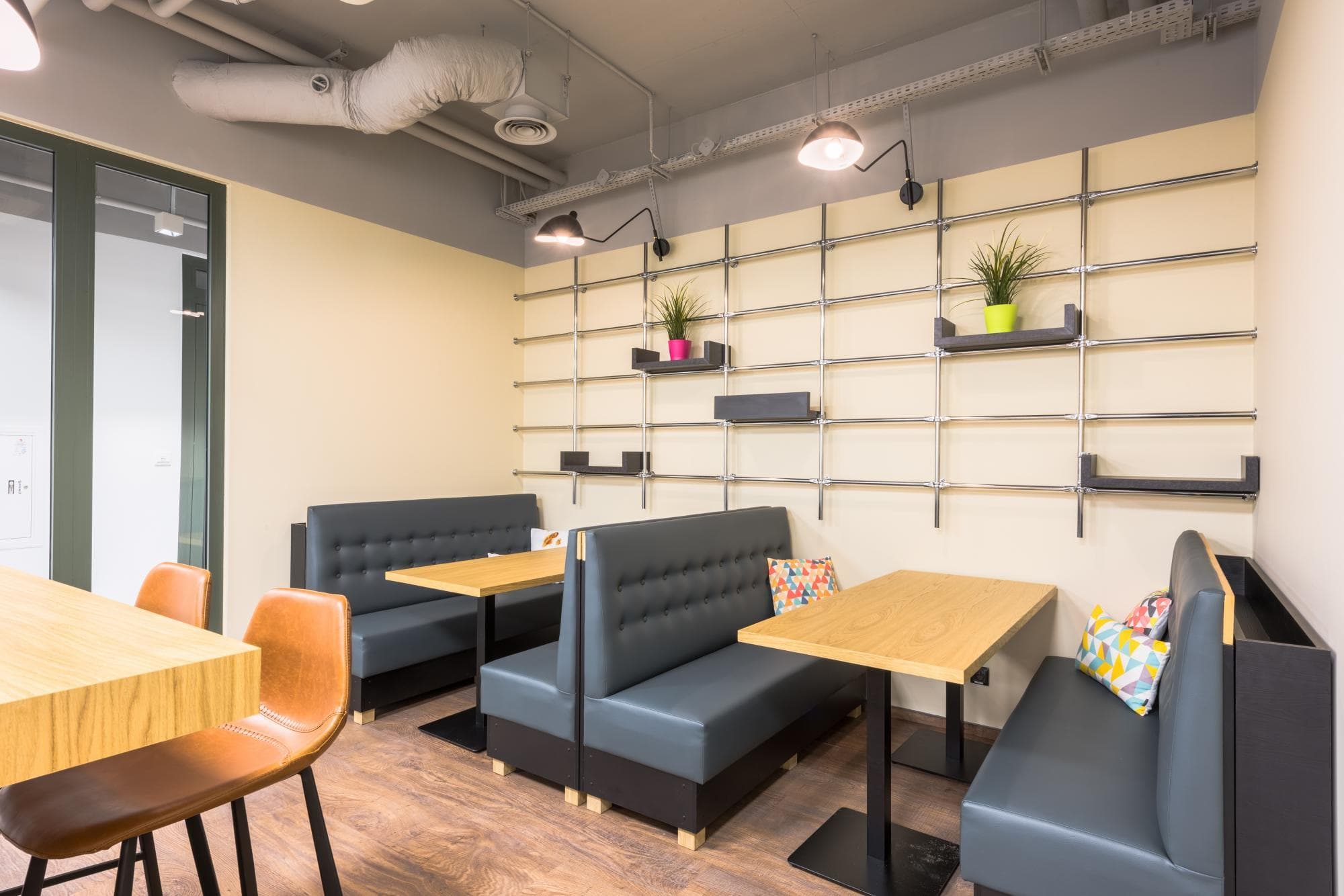 Regus Solec Office