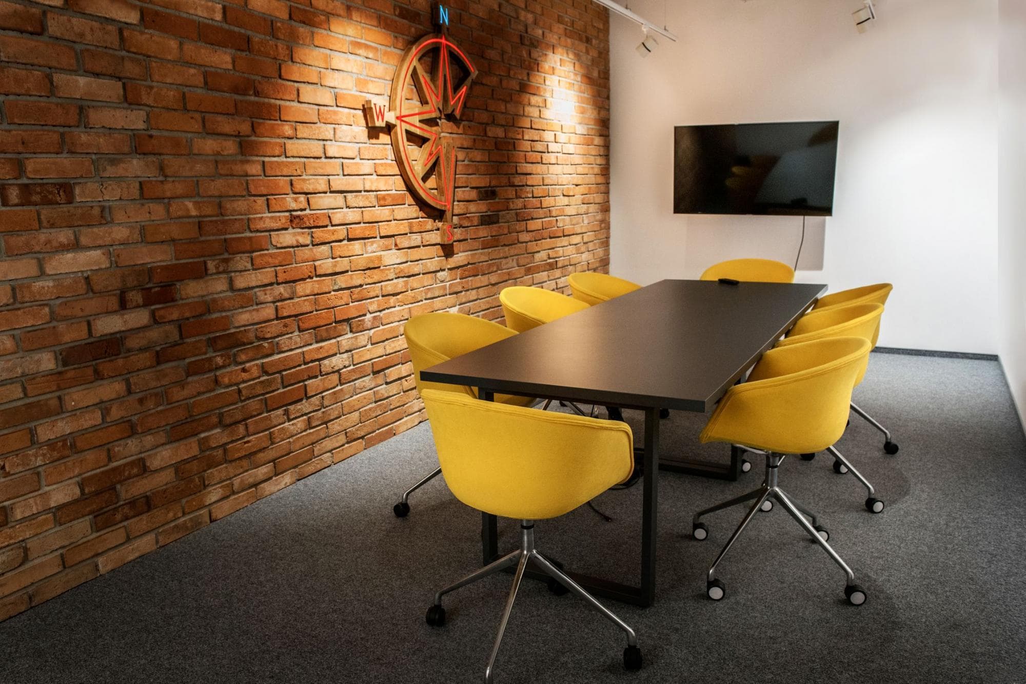 Loftmill Diamante Plaza