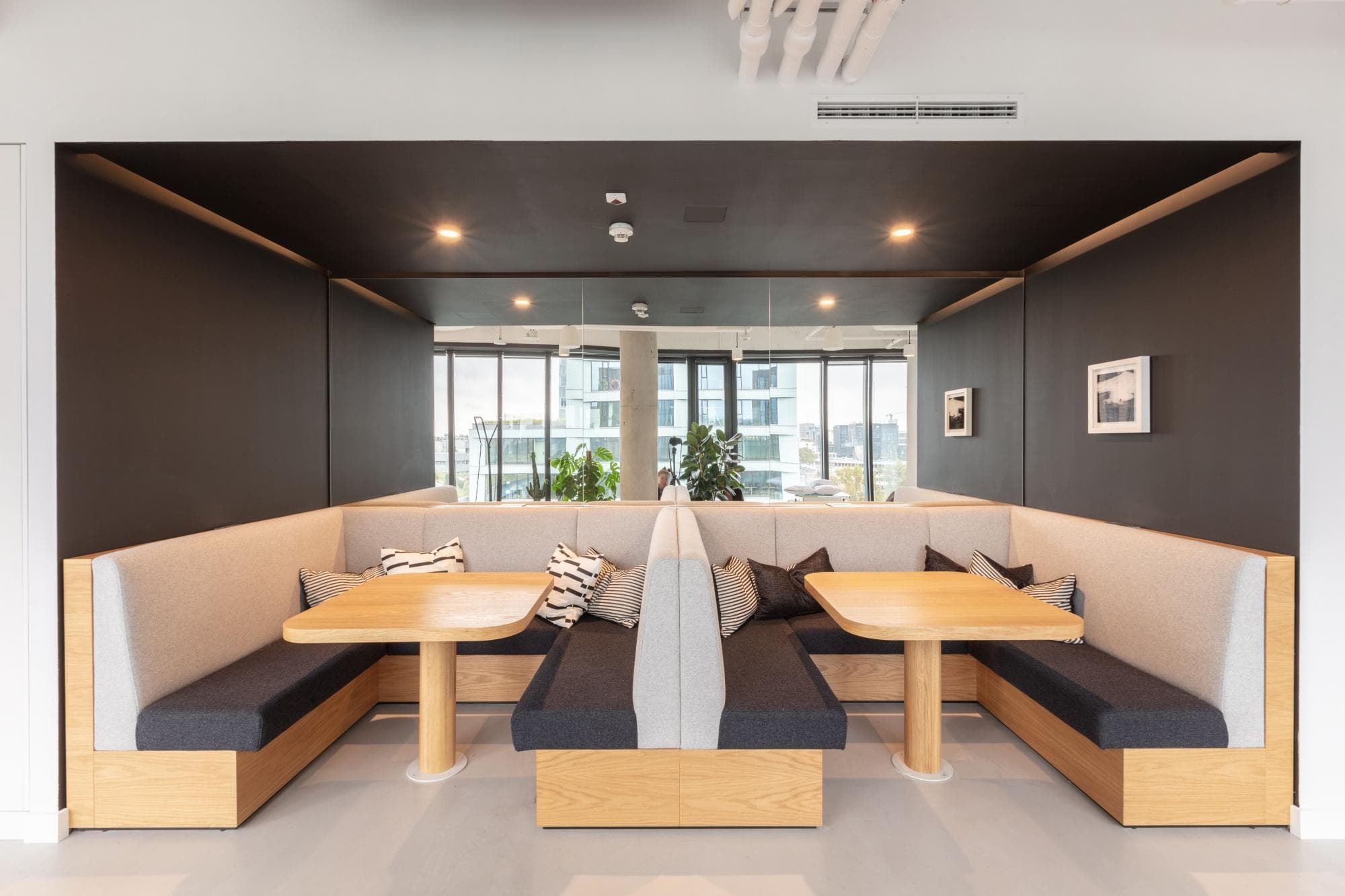 WeWork Browary Grzybowska 60