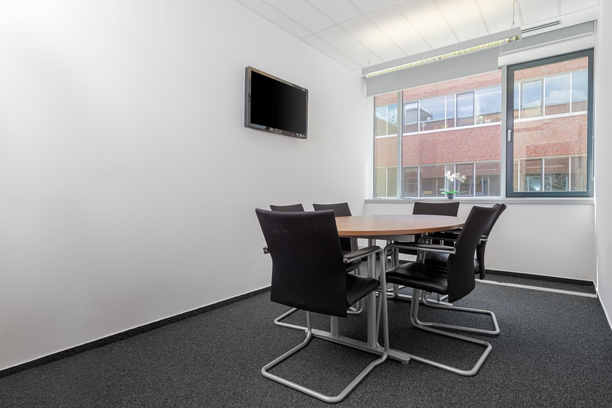 Regus Allee Corner