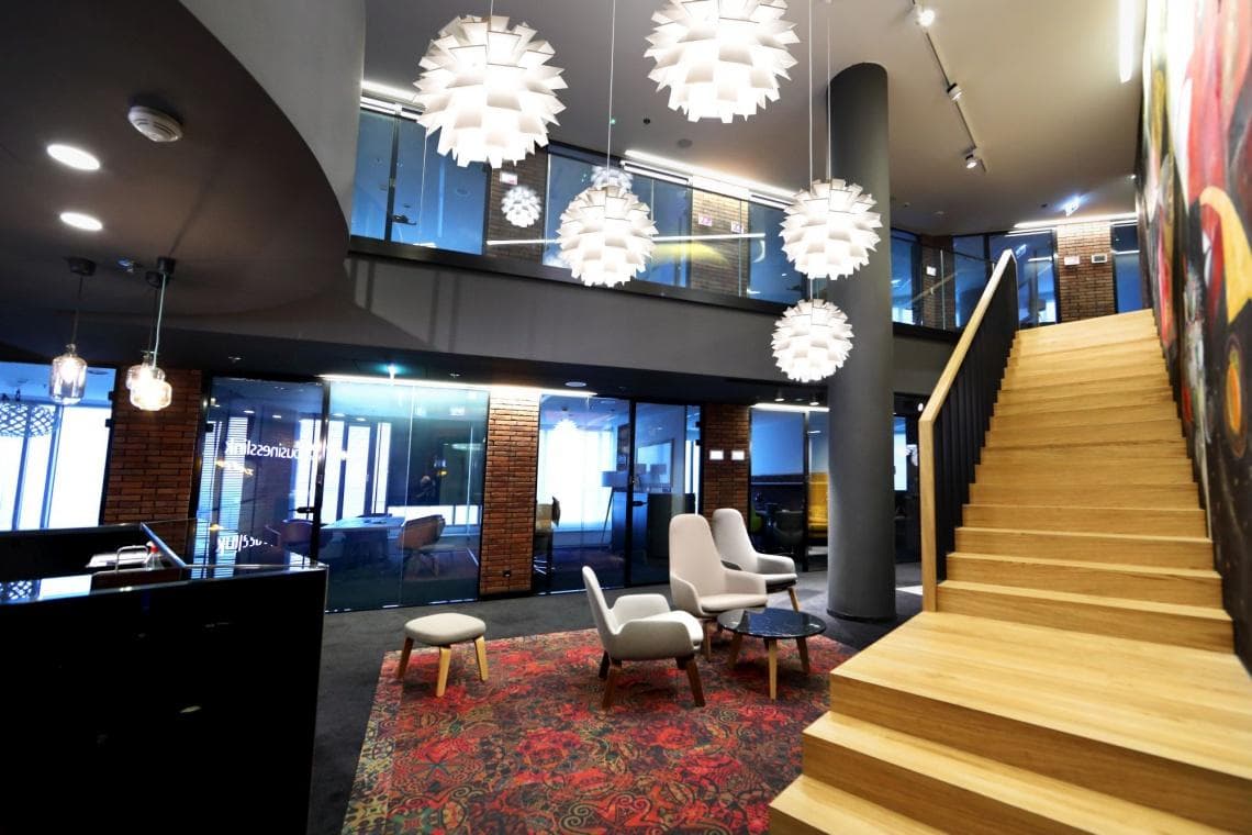 Zebra Black beIN Offices powered by BiznesHub