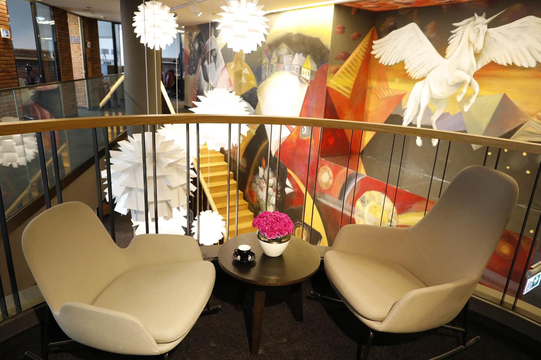 Zebra Black beIN Offices powered by BiznesHub