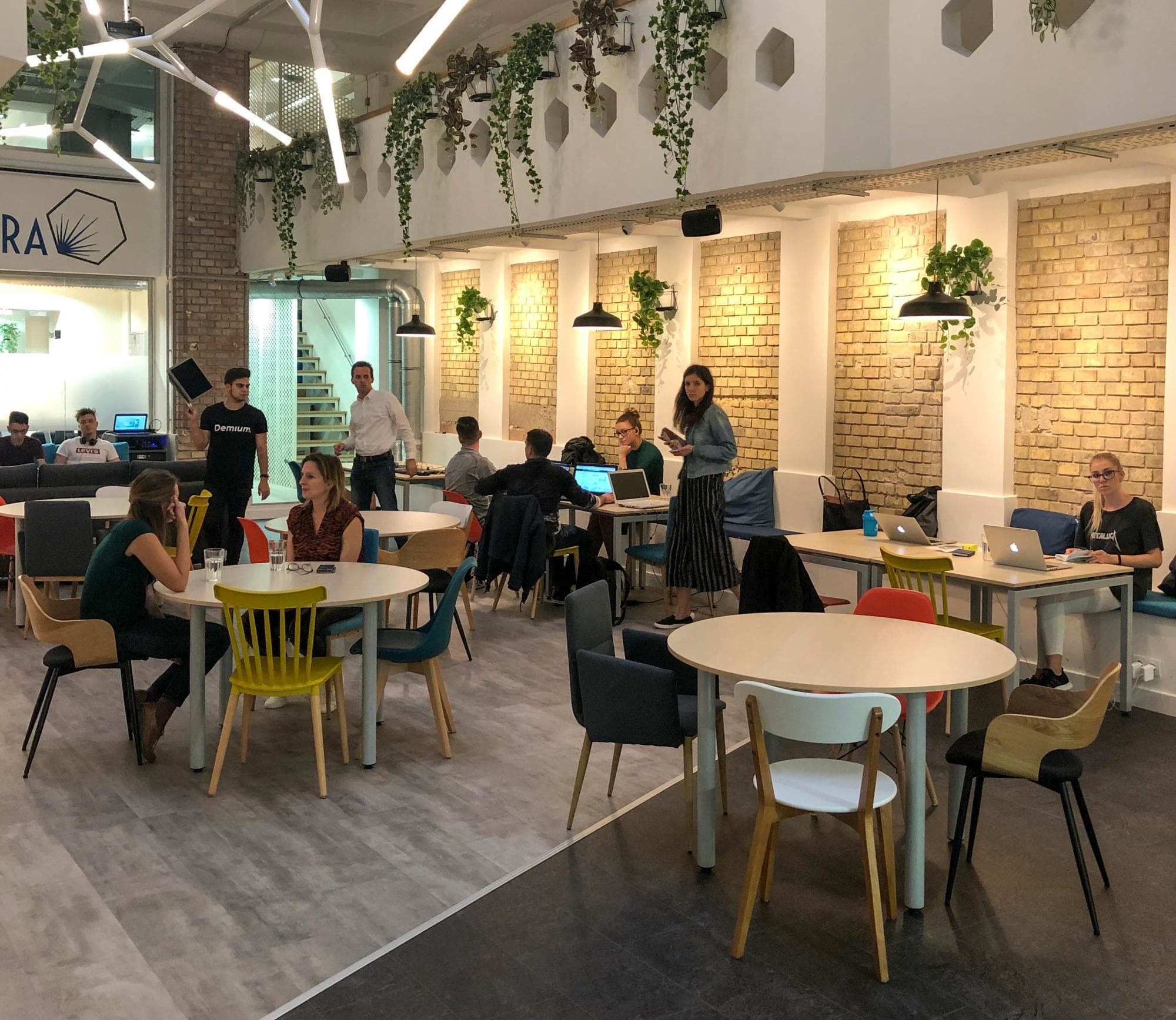 Szikra Coworking