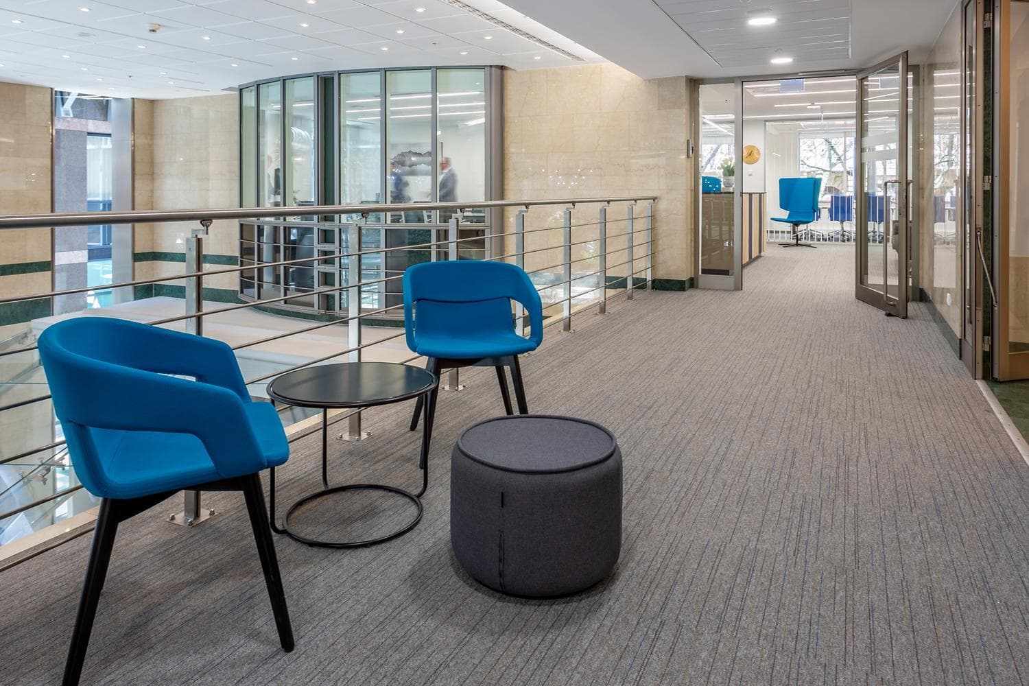HOUSE OF BUSINESS BANK CENTER