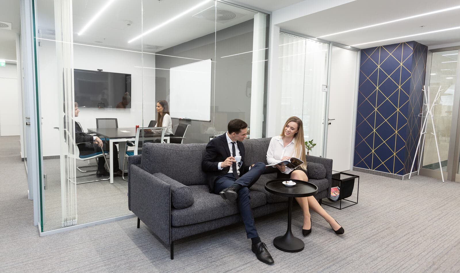 HOUSE OF BUSINESS BANK CENTER