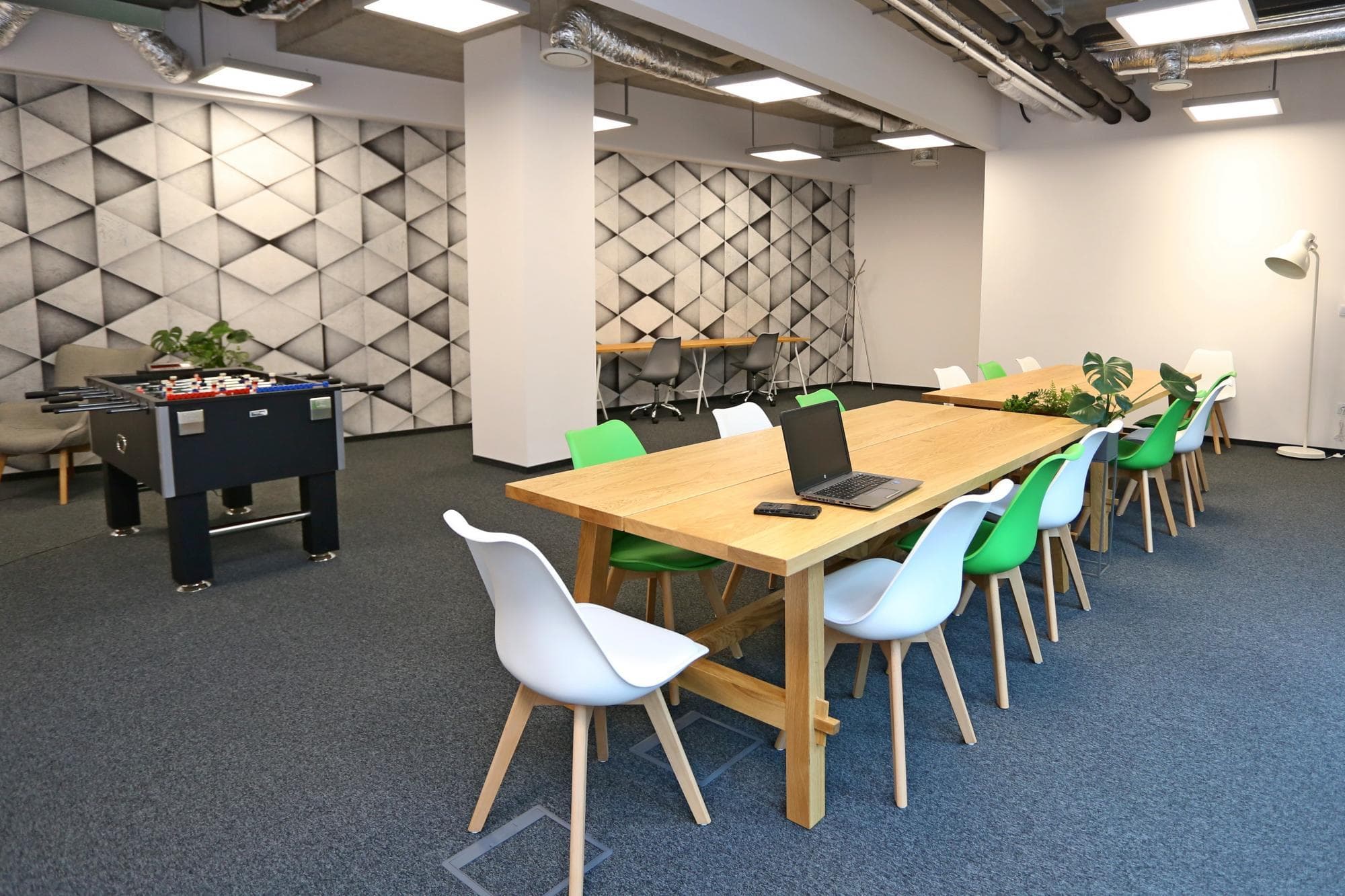Office 4 pers.