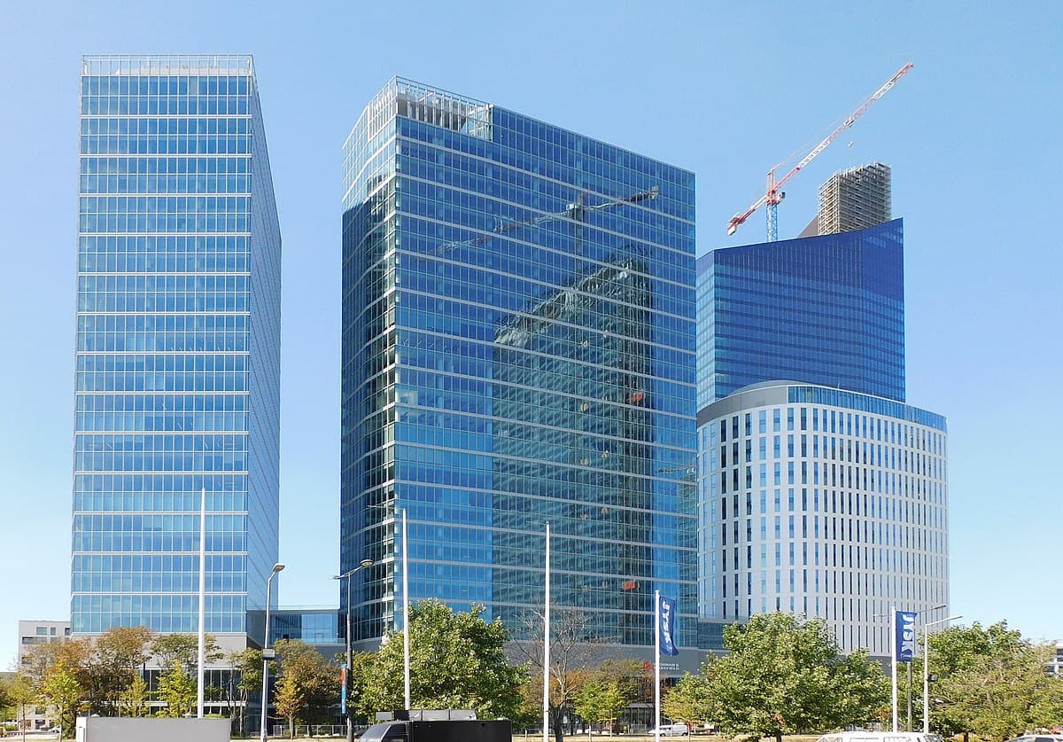 The Warsaw Hub B