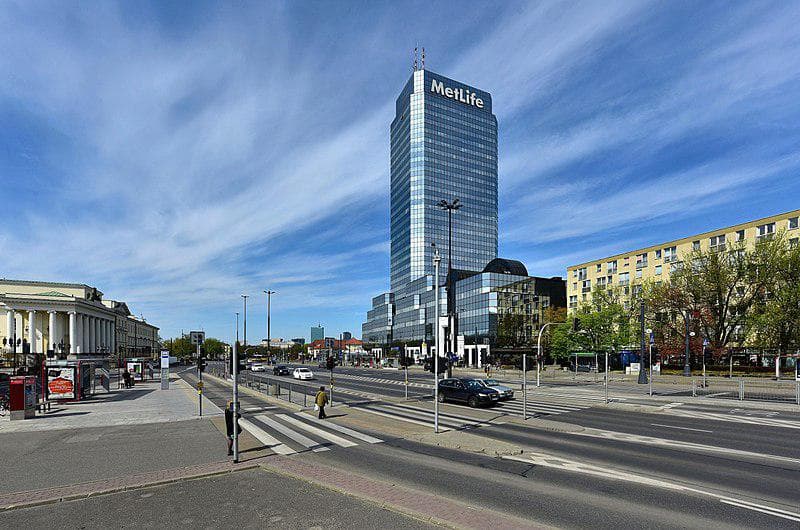Blue Tower / Błękitny Wieżowiec