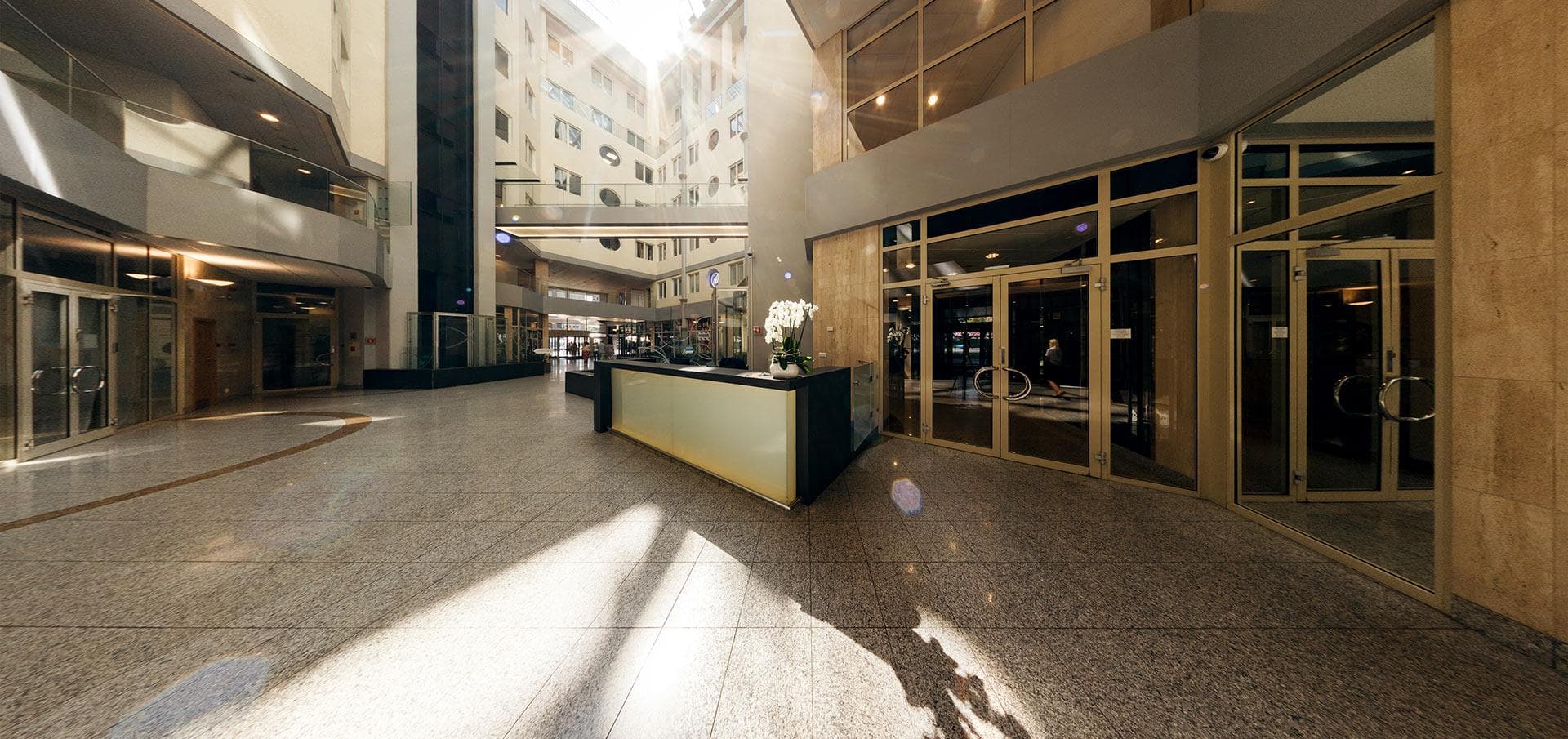 Atrium Plaza