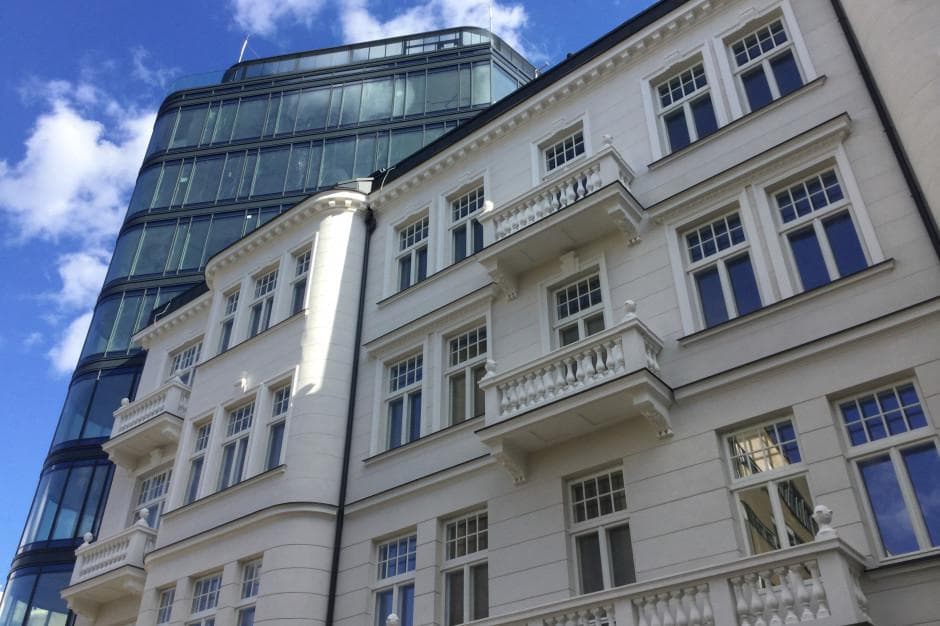 Zabytkowa Kamienica Mieszkalna Polna Corner