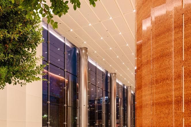 Mennica Legacy - West Building