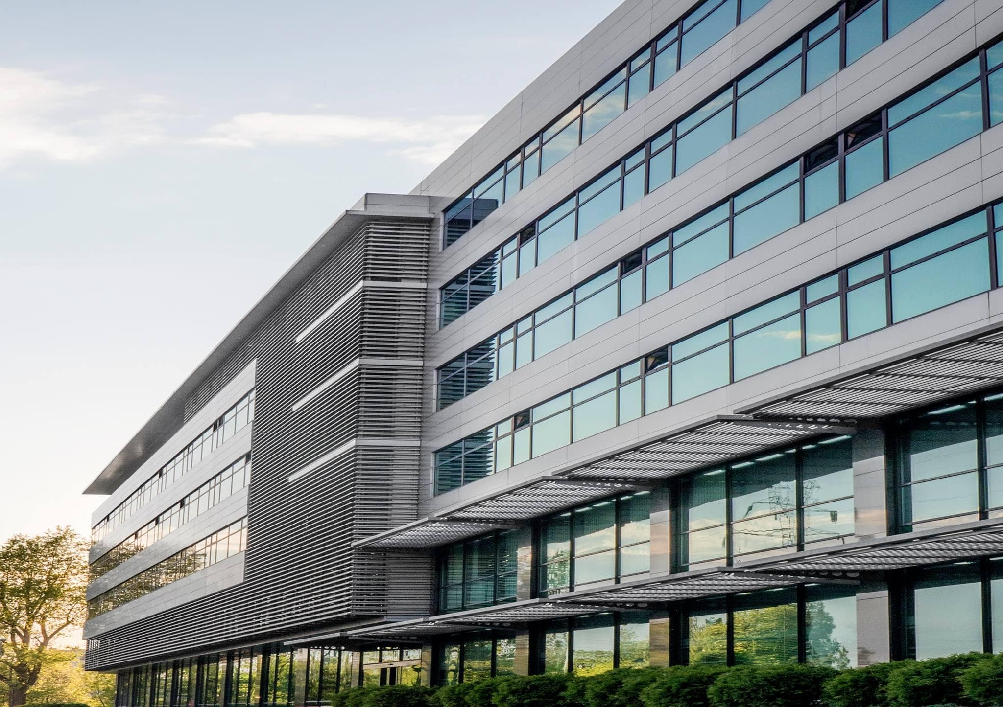 Comet Business Center