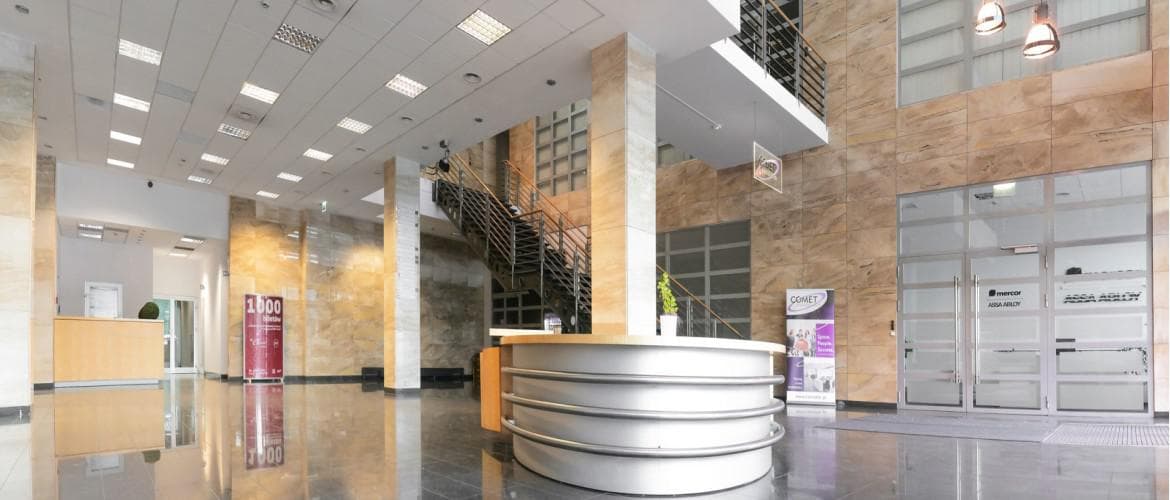 Comet Business Center