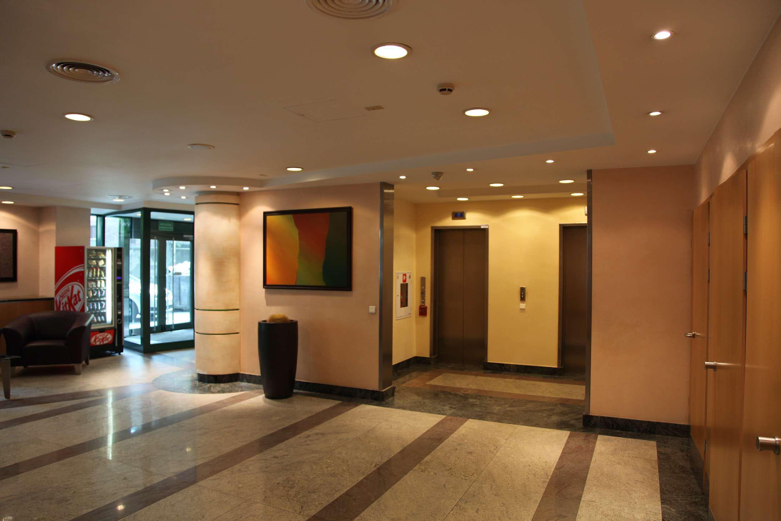 Prima Court