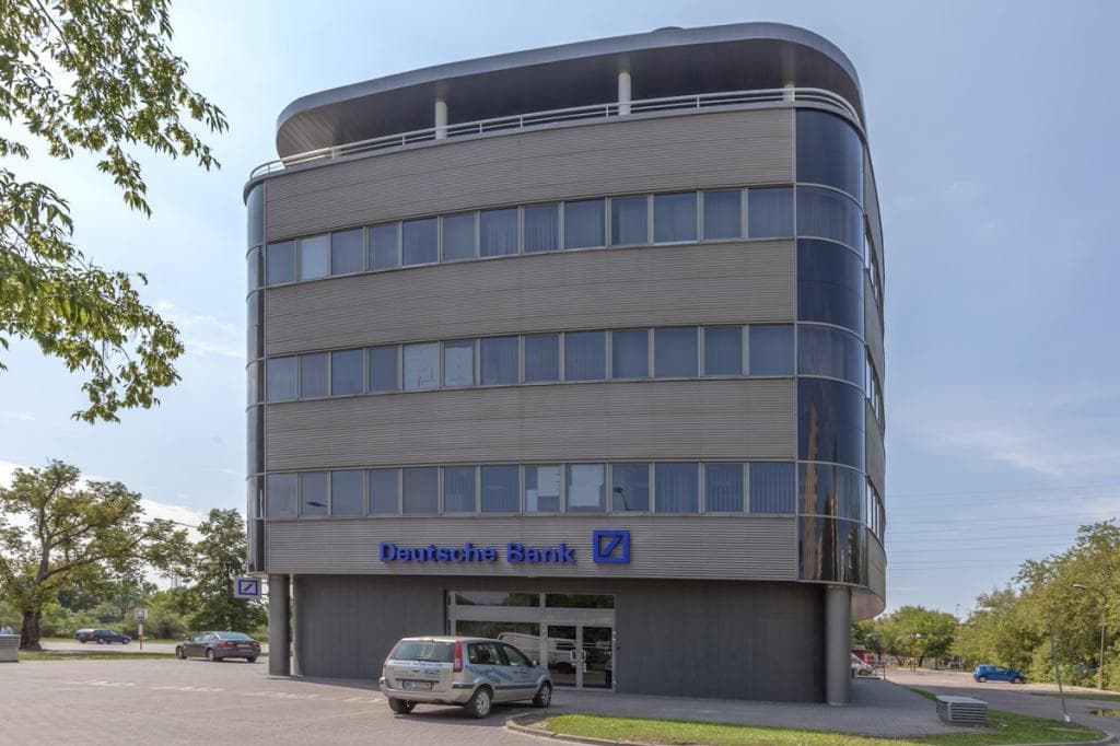 Ostrobramska 86