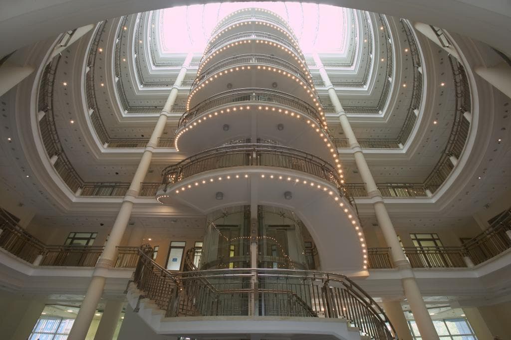 Zepter Business Center