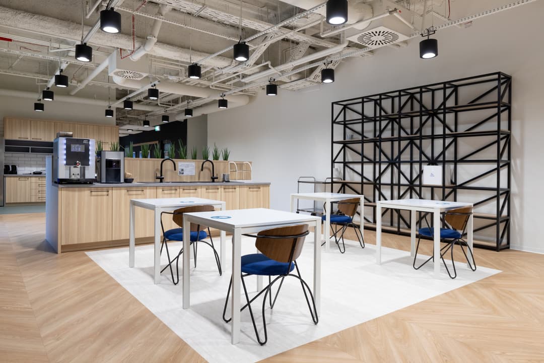 Warsaw Trade Tower WTT