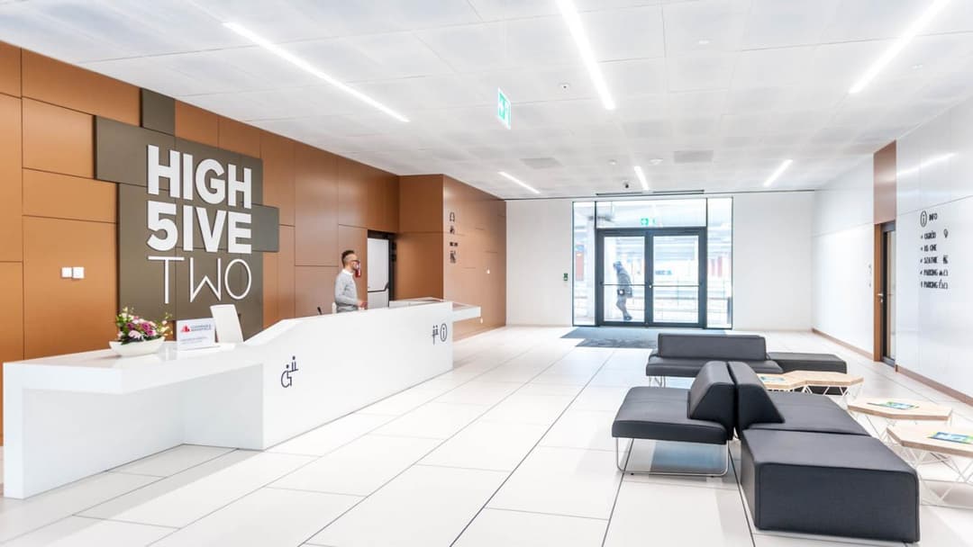 High Five - Budynek 2