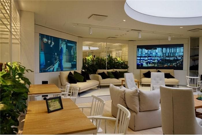 High Five - Budynek 2