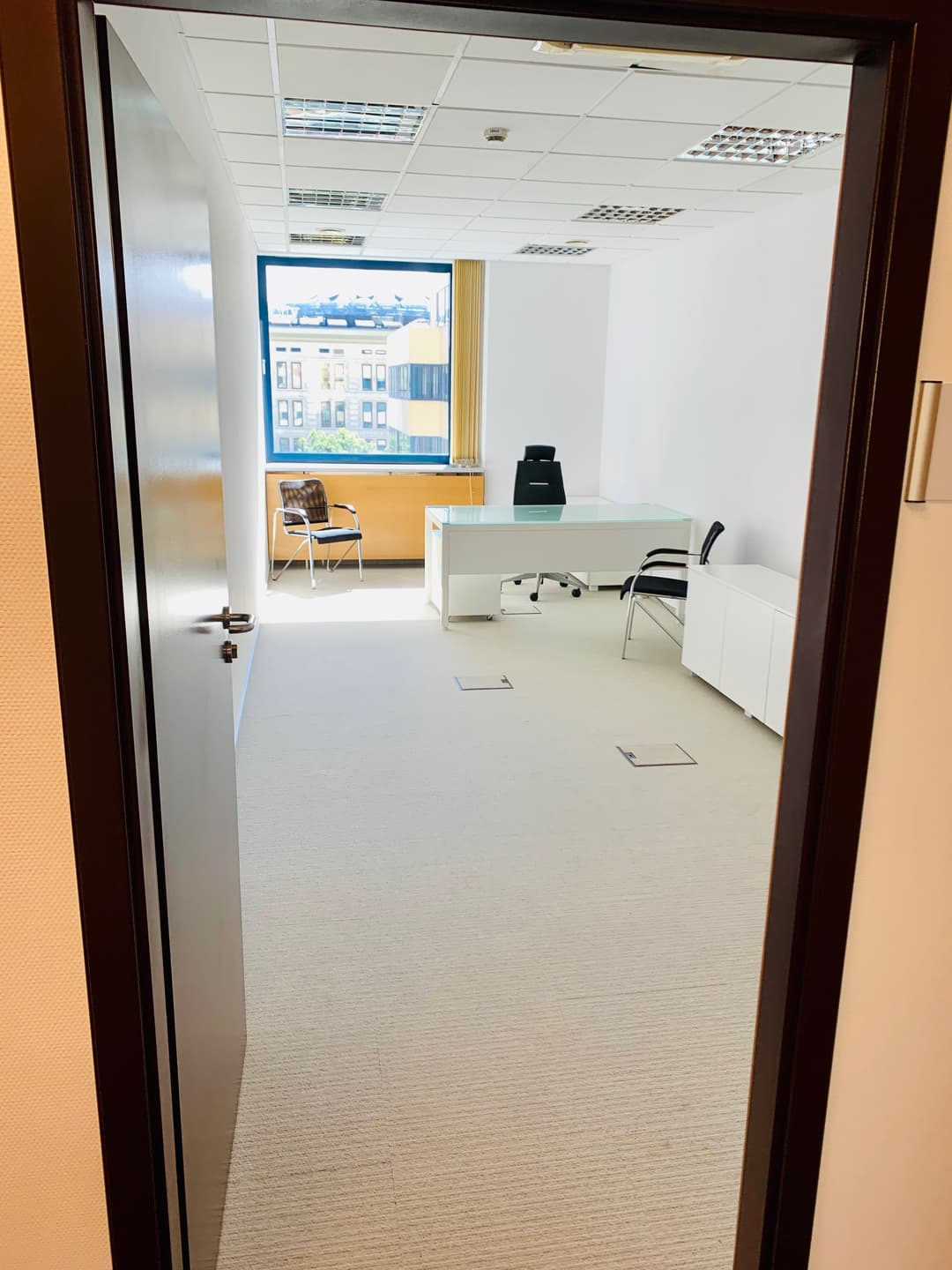 Roma Office Center