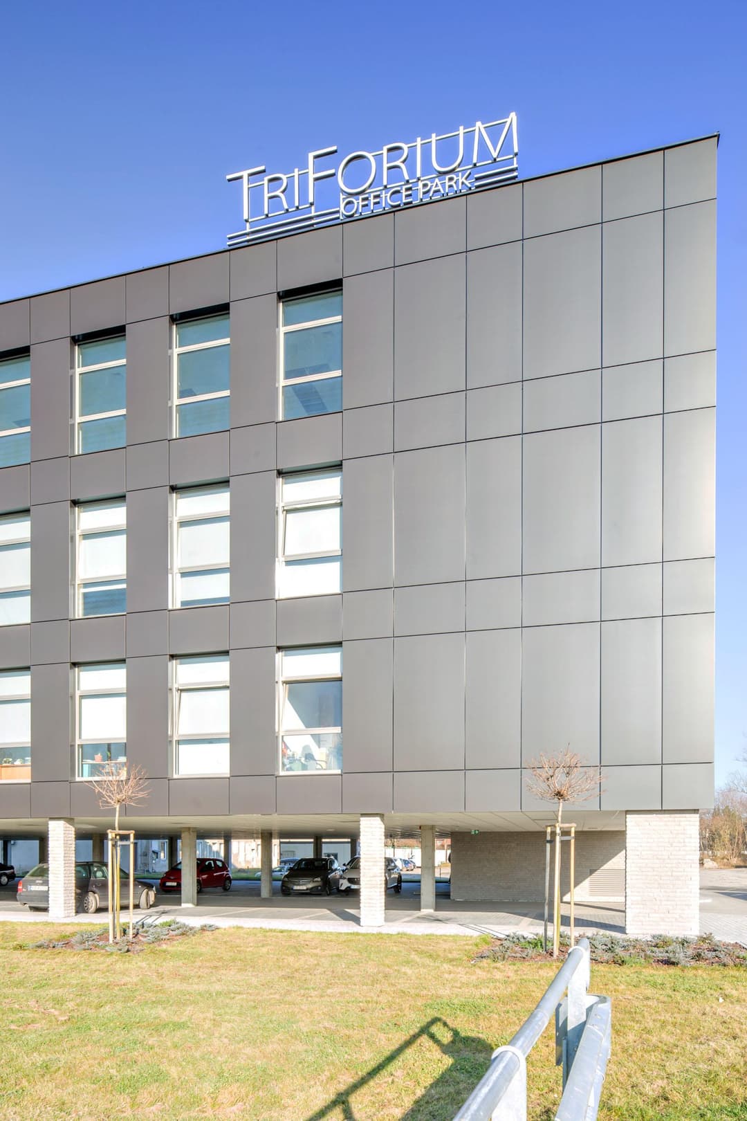 Triforium Office Park