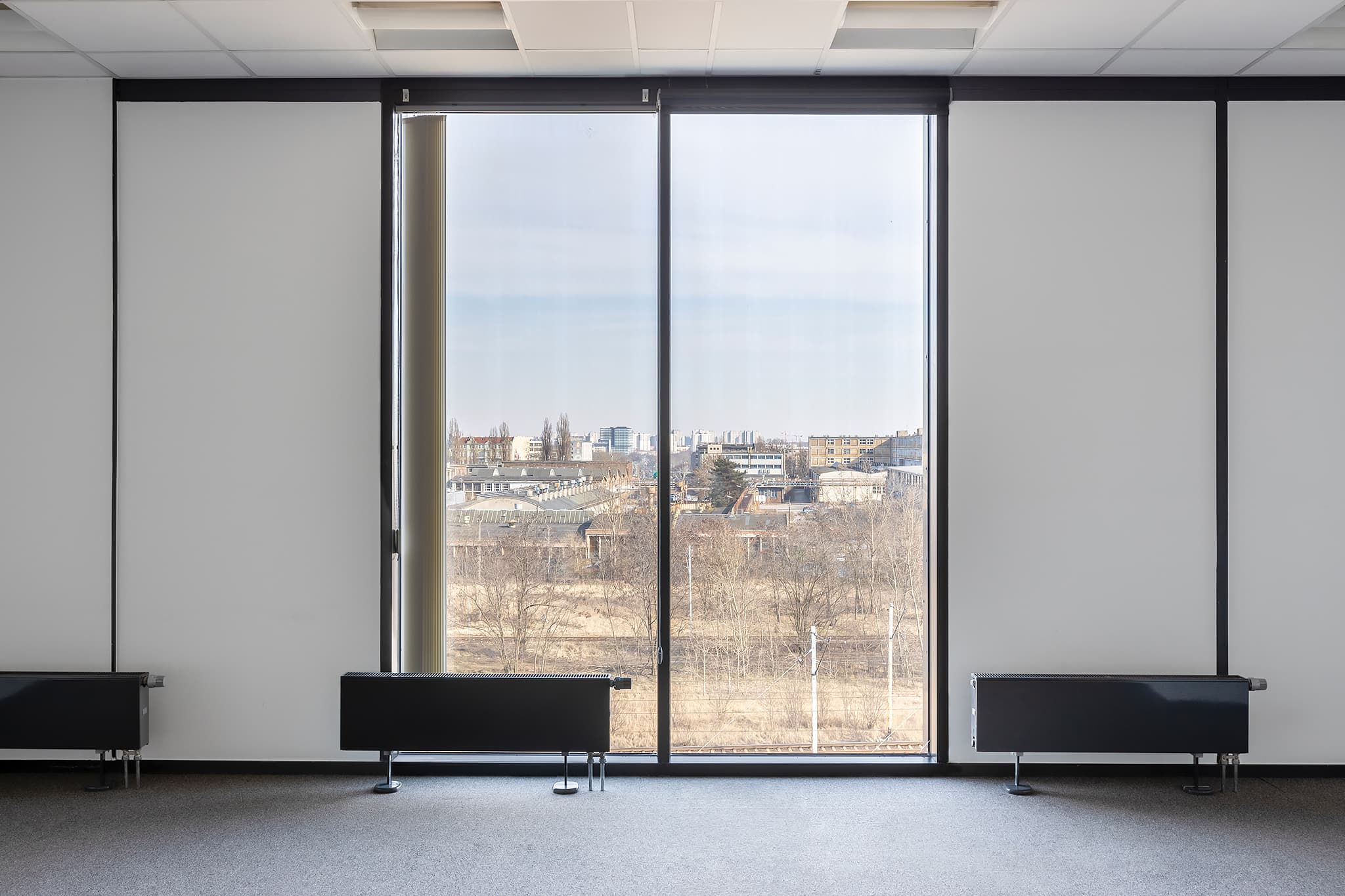 Skalar Office Center