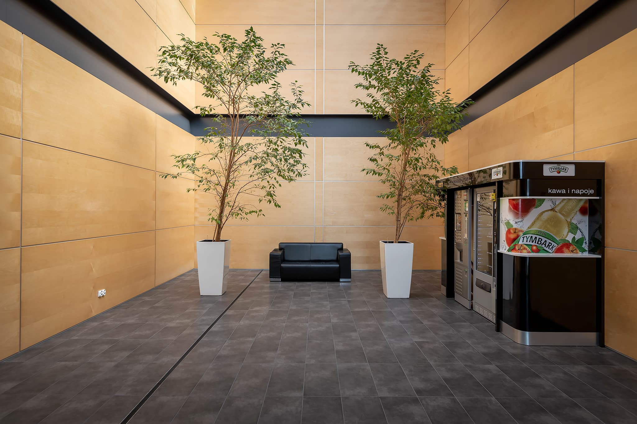 Skalar Office Center