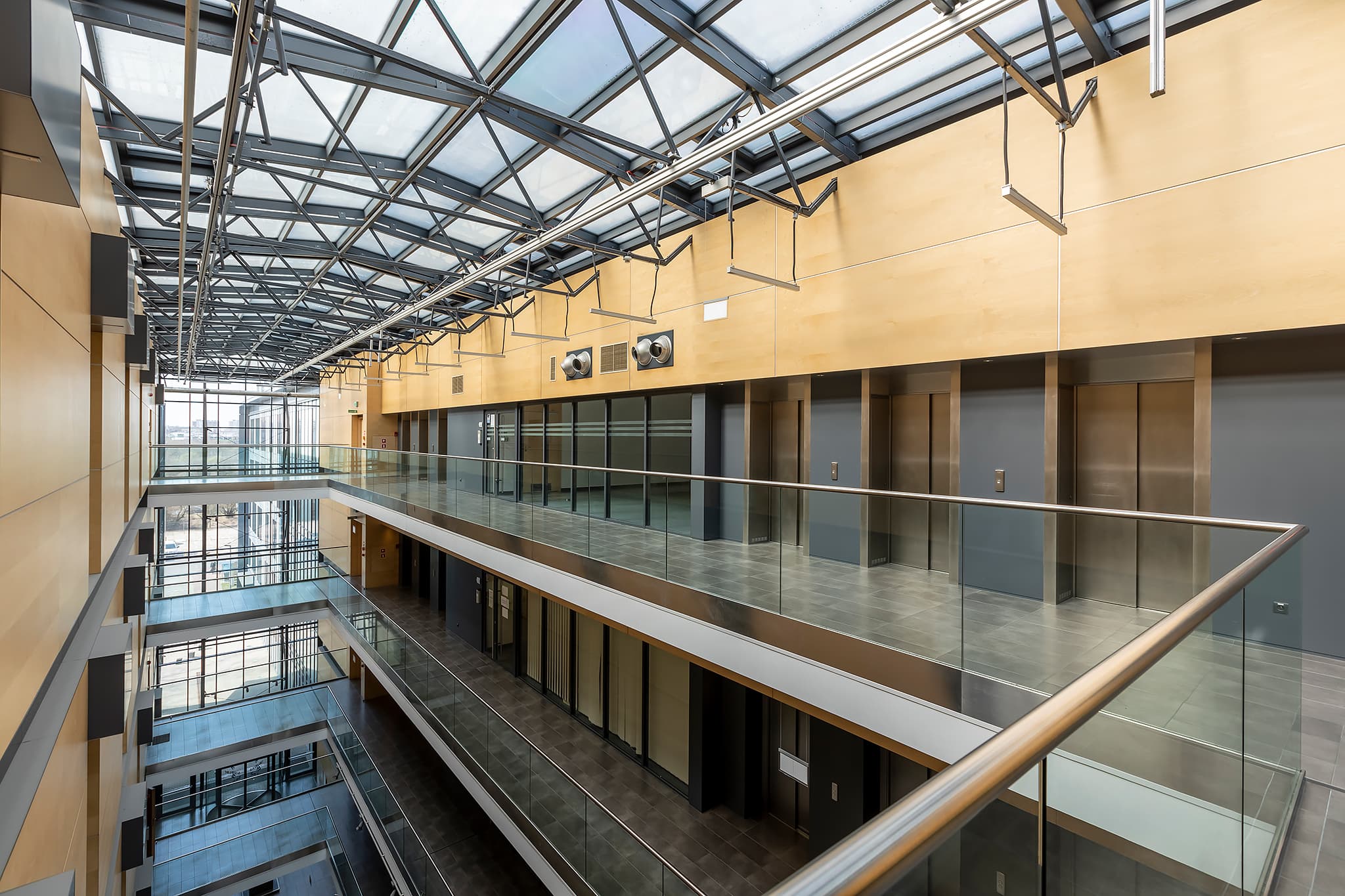 Skalar Office Center