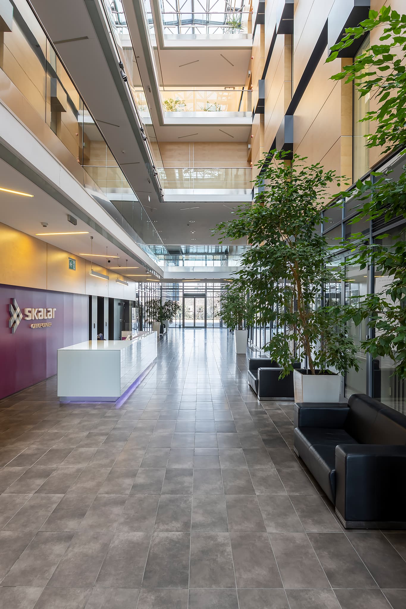 Skalar Office Center