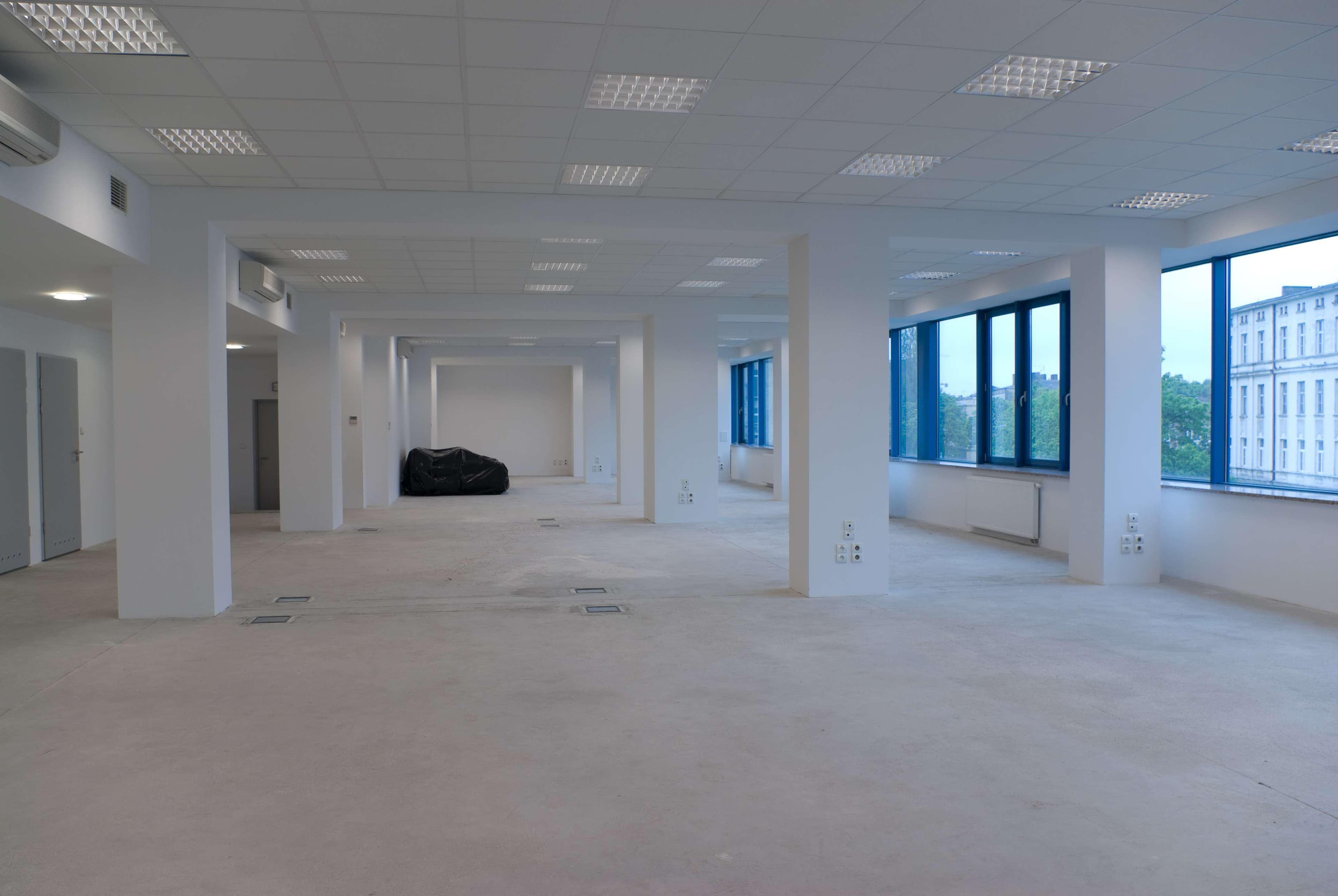 Business House Żeligowskiego - Budynek C
