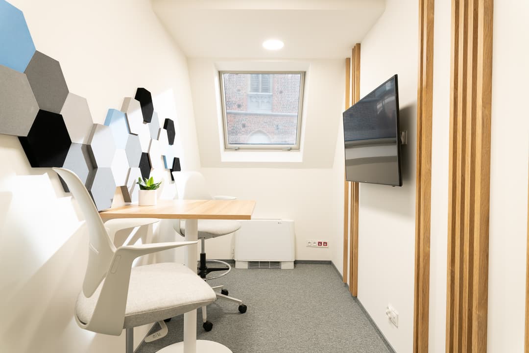 Renaissance Business Centre