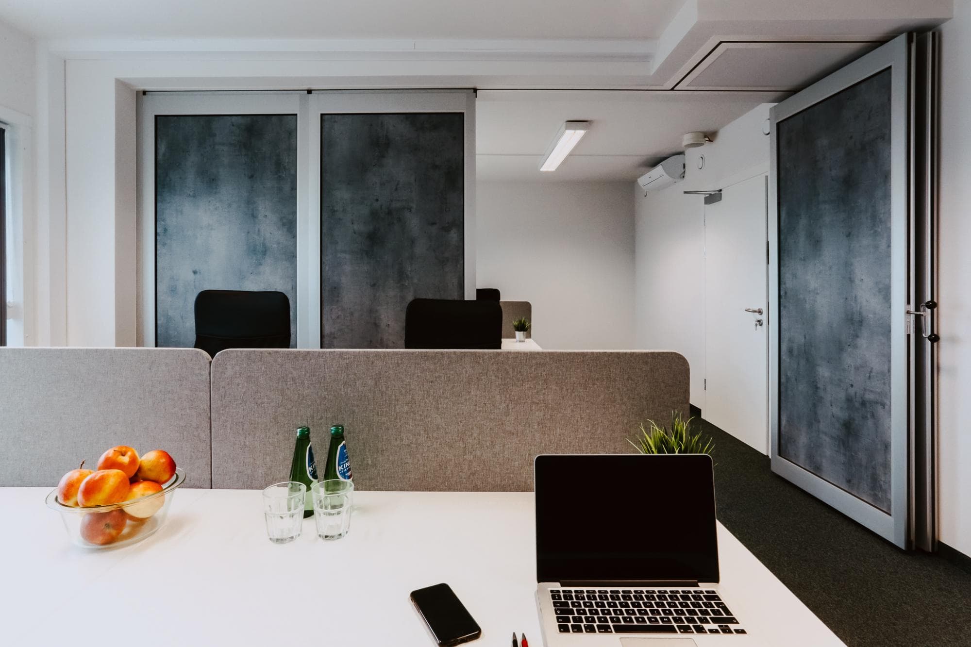 Office&cowork Centre Intraco
